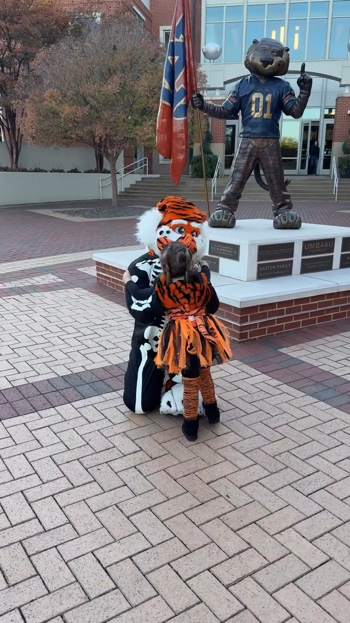 “I got match to you!” 🐯 👻 the absolute cutest tiger costume to meet our best Aubie!! 

#LTKParties #LTKFindsUnder50 #LTKKids