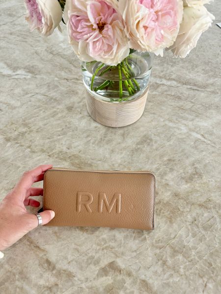This wallet is holding up so well!    

#LTKStyleTip #LTKOver40