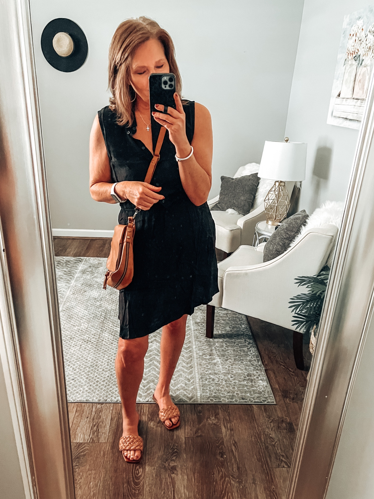 Amazon Essentials sleeveless dress fits tts, perfect for weekend or work. Comes in more colors

Amazon Fashion, amazon finds, amazon dresses, dress, spring dresses, spring outfit, casual workwear 

#LTKworkwear #LTKunder50 #LTKsalealert