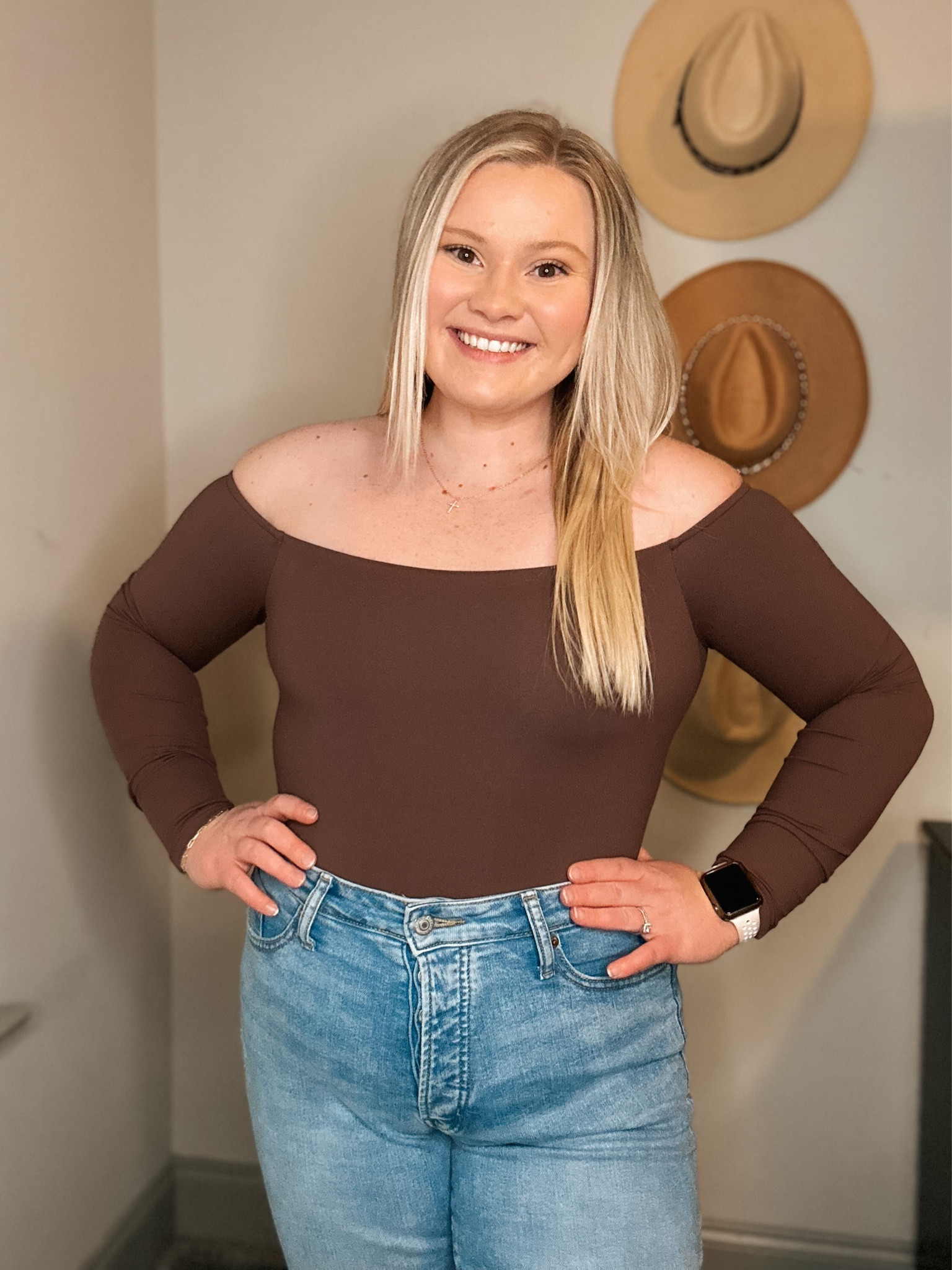 Off the shoulder bodysuit 

#LTKcurves #LTKstyletip #LTKfit