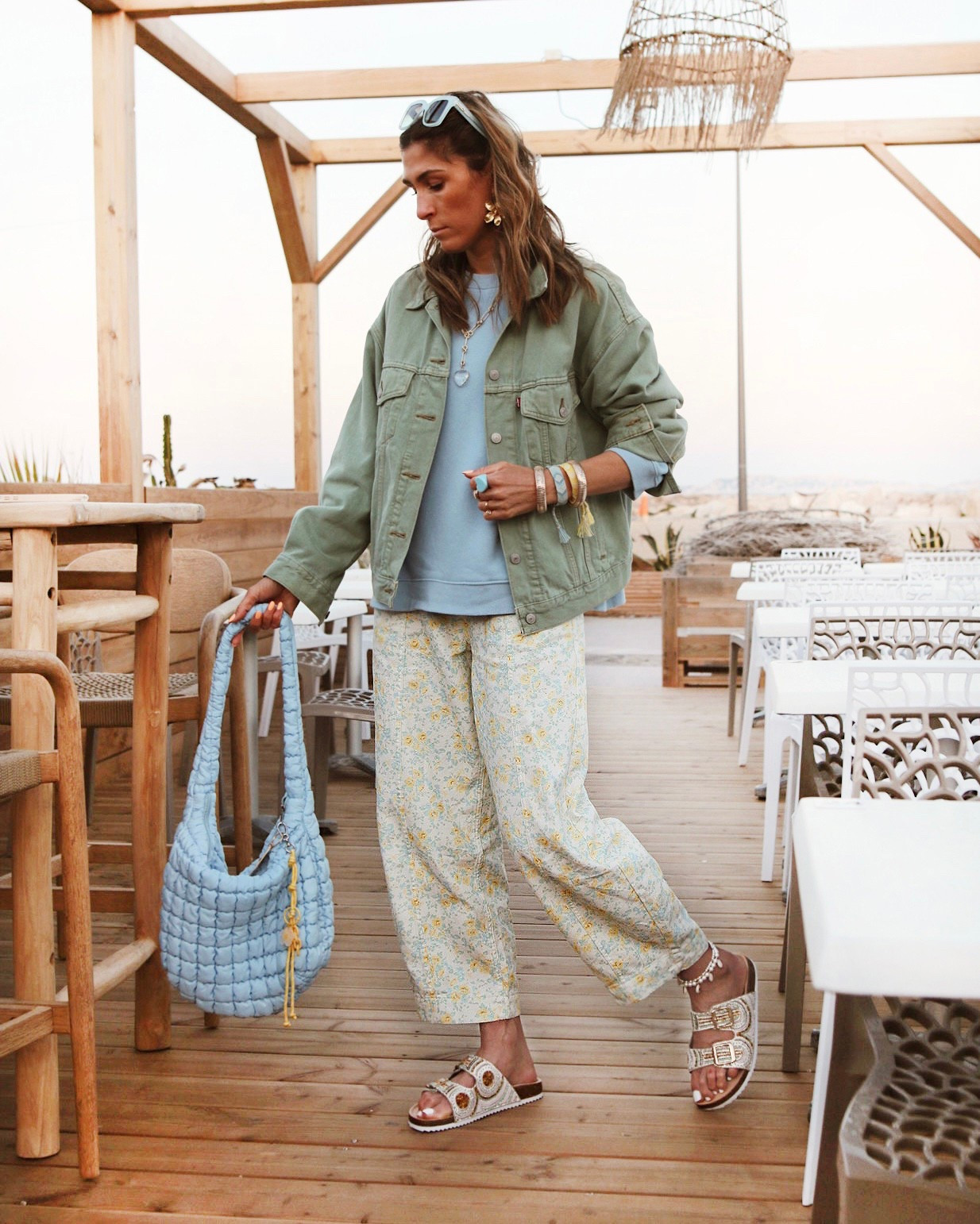 jean : S (taille grand)
sandales : pointure habituelle, 


#LTKspring #LTKfrance #LTKeurope