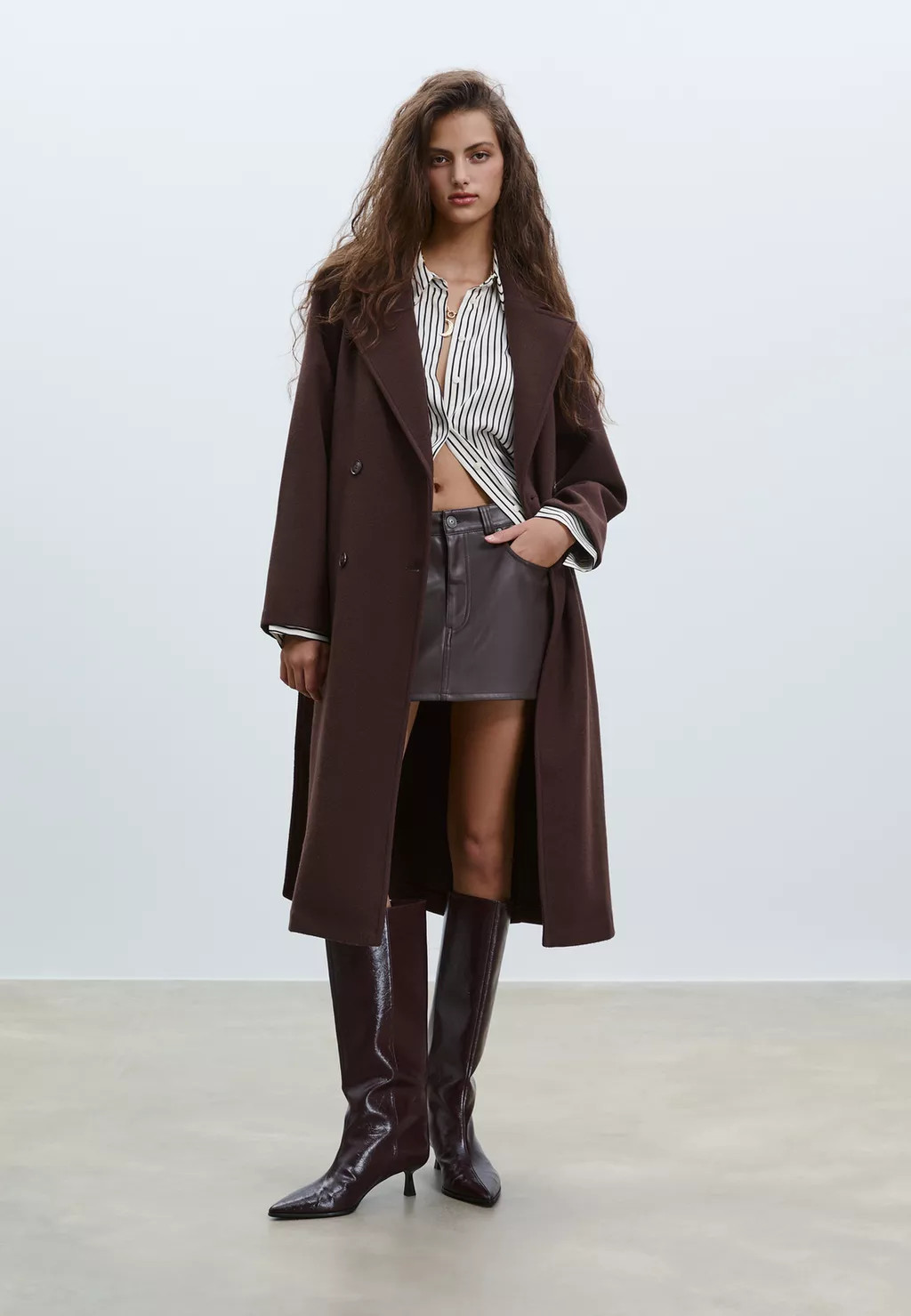 Soft-touch trench coat - Women's fashion | Stradivarius United Kingdom | Stradivarius (UK)