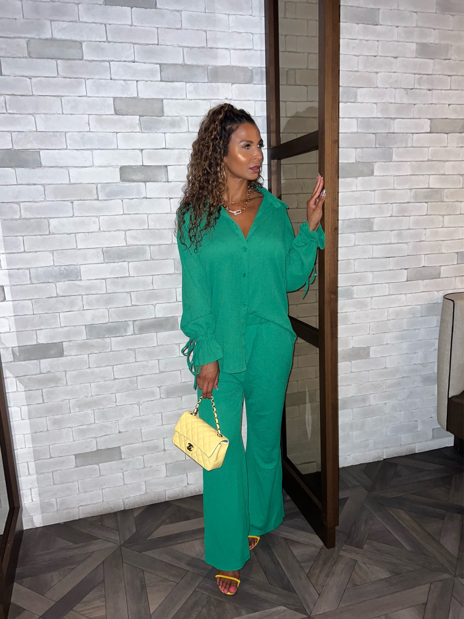 Amazon find 💚 I sized up to medium because the small was too short (I’m 5’7”). Lightweight, oversized and comfy 👌🏾

#LTKstyletip #LTKunder50