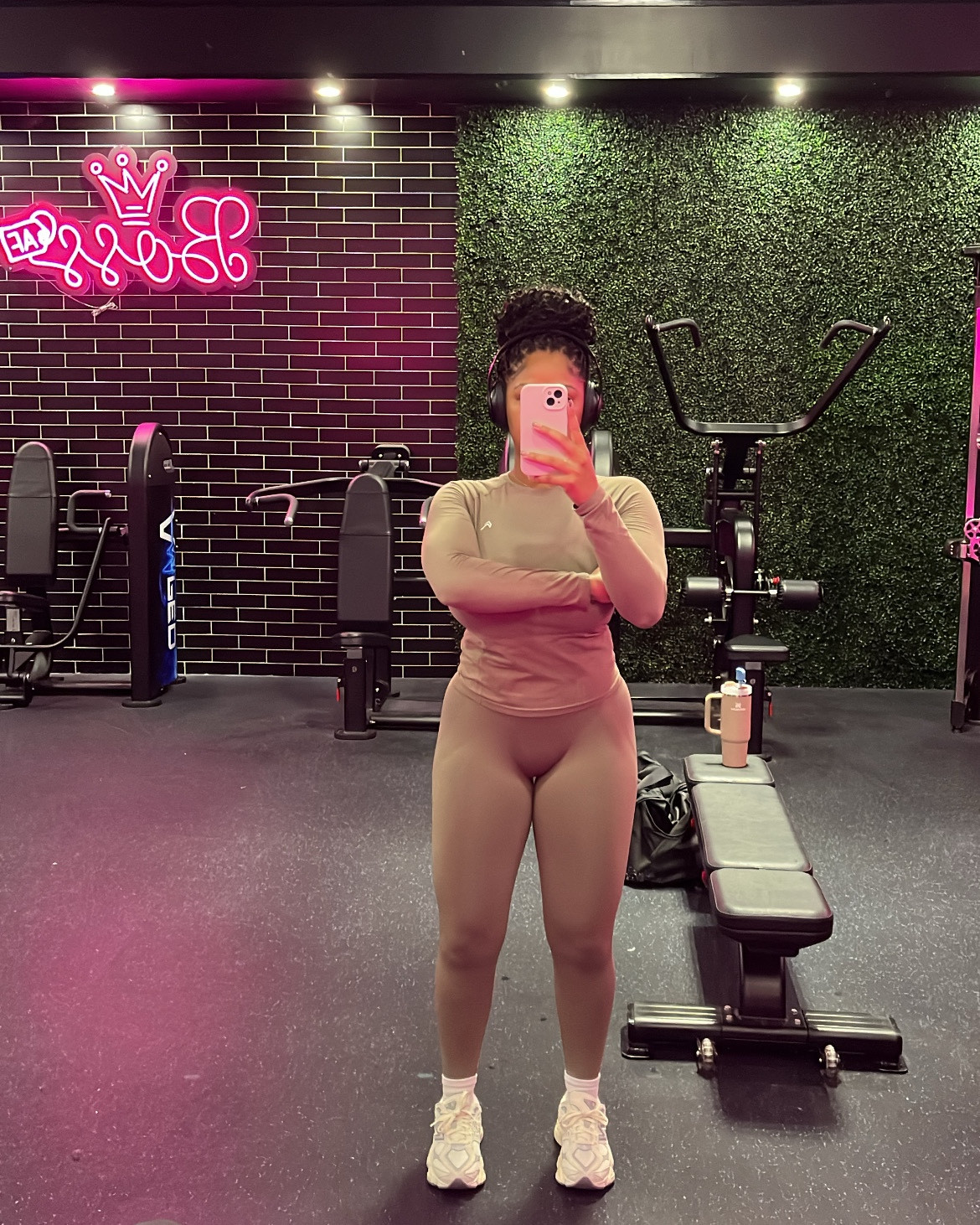 This color is just chef's kiss 🤌🏽💋