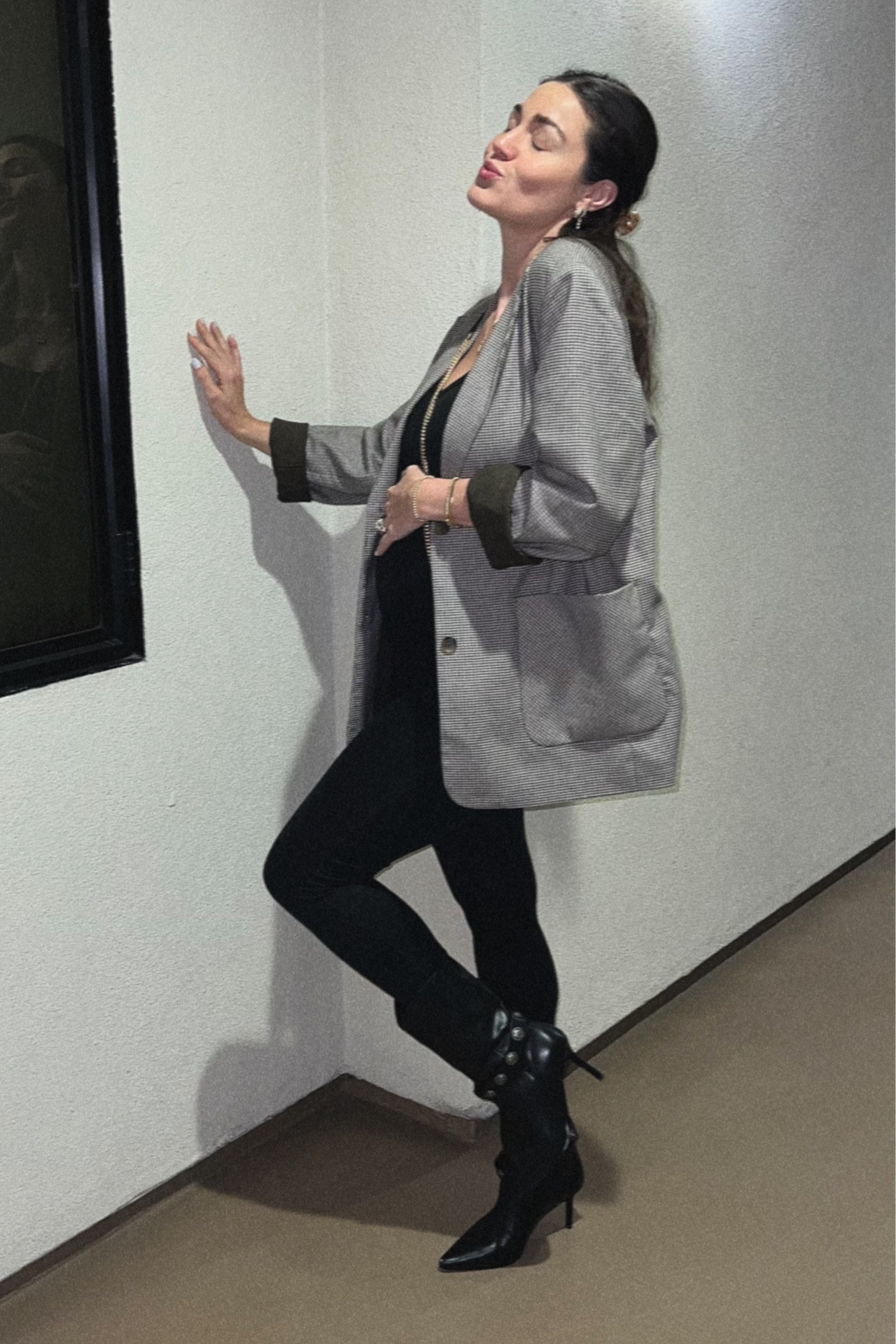 Wearing the Vuori jumpsuit + oversized blazer (size up a lot!!) and my new fave boots 🤝🏼

#LTKbump #LTKSeasonal #LTKstyletip