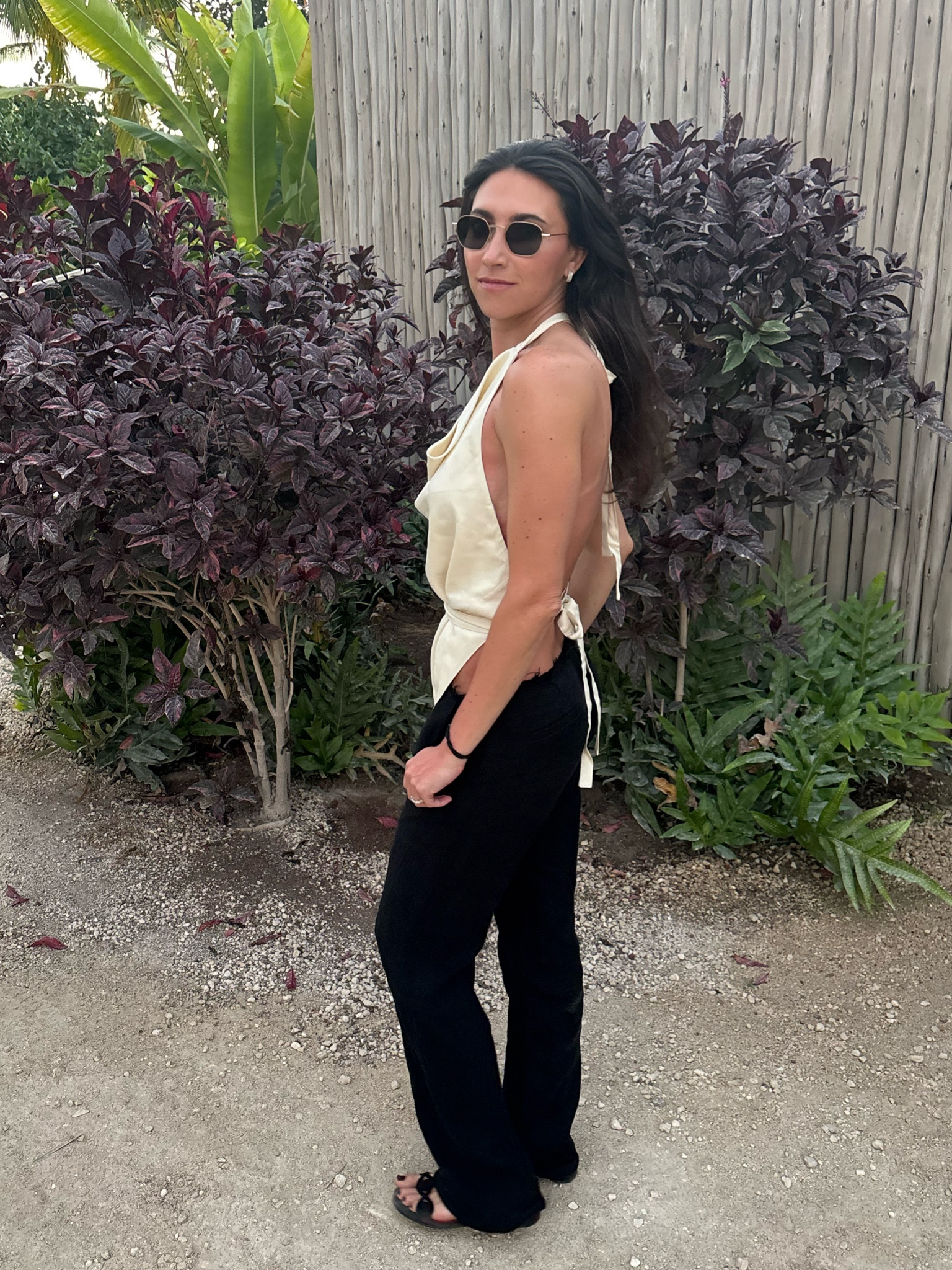 Outfit of the night in Kona, Hawaii 

#LTKTravel #LTKStyleTip #LTKSeasonal