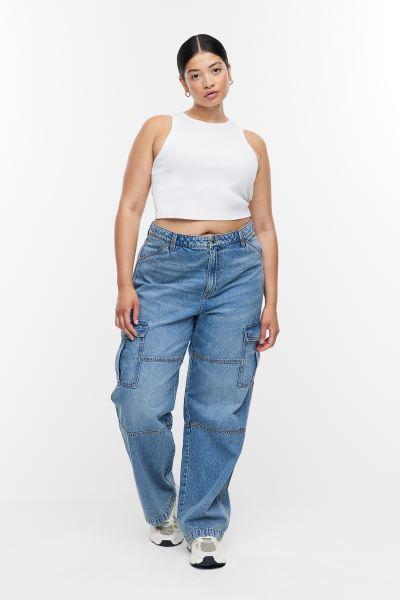 Curvy Fit Straight High Cargo Jeans | H&M (US + CA)