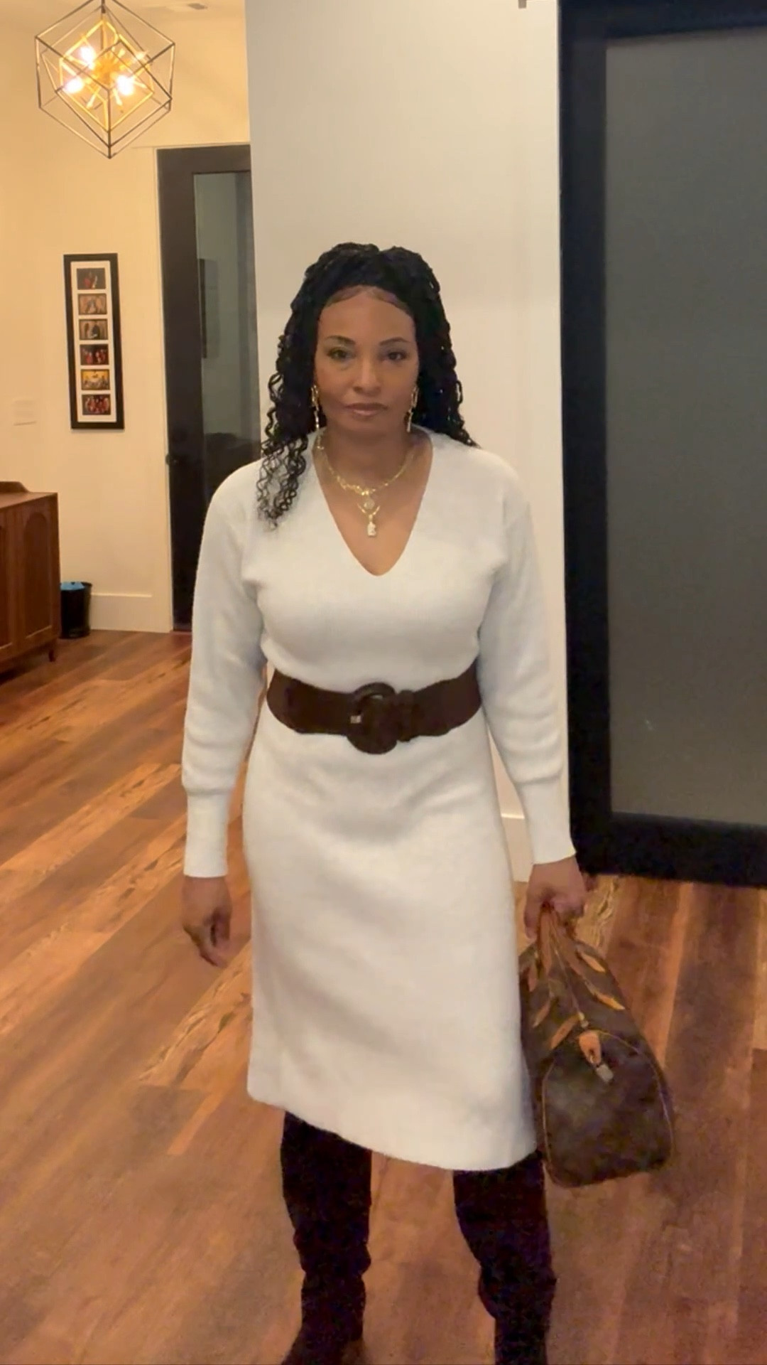 The sweater dress you’ll wear on repeat 🤍

Soft knit. Defined waist. Rich brown boots.
This is how you elevate a neutral without overthinking it.

Linked similar sweater dresses, statement belts, and chocolate boots.

Classic x Modern x Urban — the effortless edition.

#LTKootd #LTKgrwm #LTKMidsize