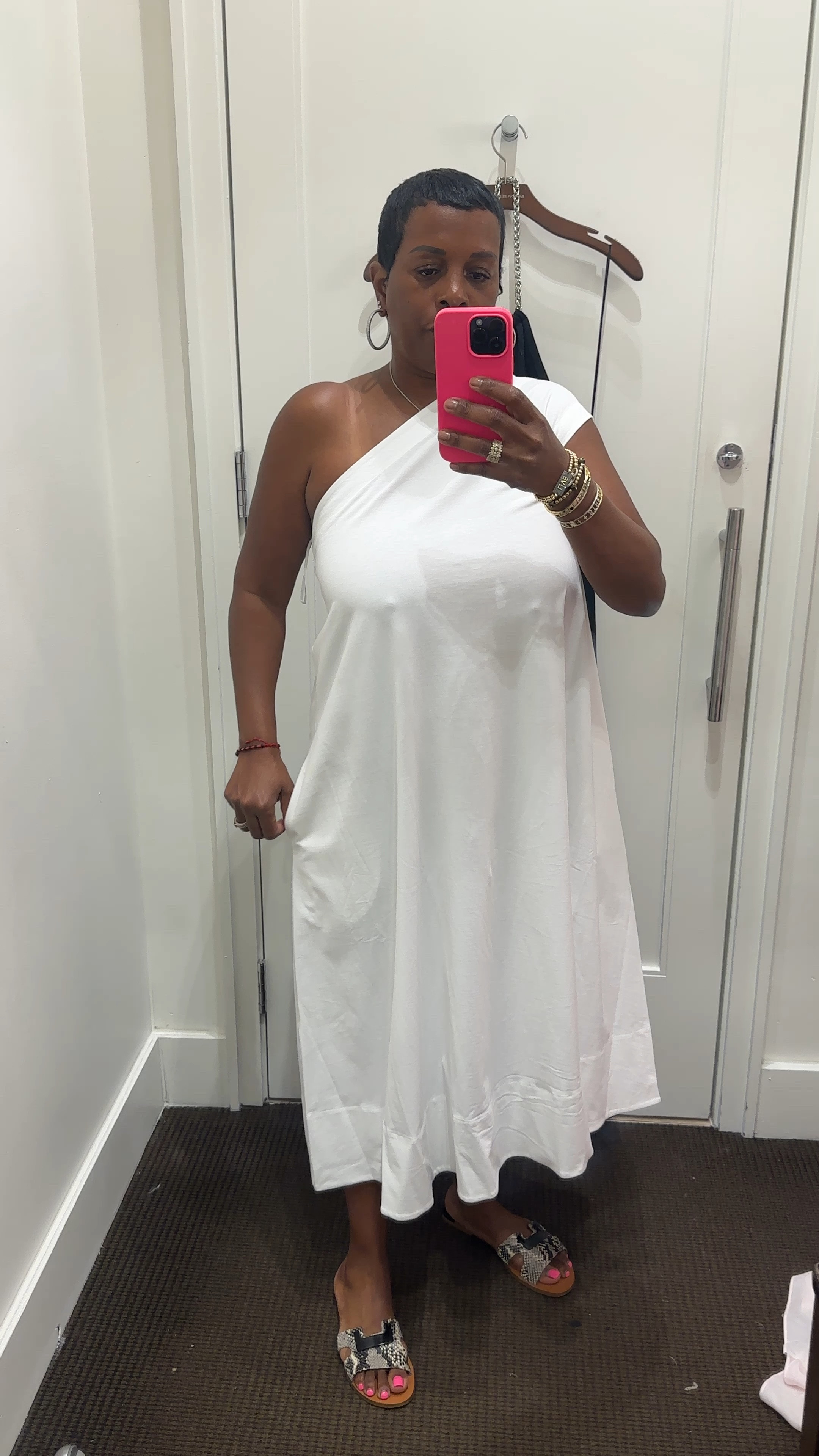 Nothing like a one and done outfit #dress #gifts #bananarepublic 

#LTKHoliday #LTKGiftGuide