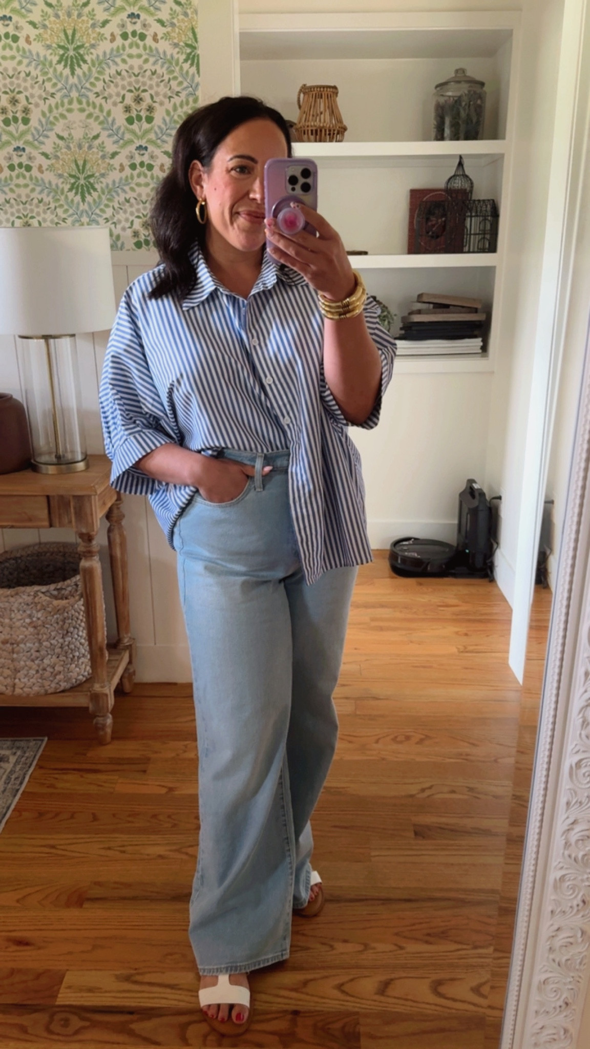 Day date outfit of the day for the midsize girl featuring target jeans 🎯 size 12 in jeans (lots of stretch) oversized button up from Amazon! 

#LTKFindsUnder100 #LTKMidsize #LTKFindsUnder50