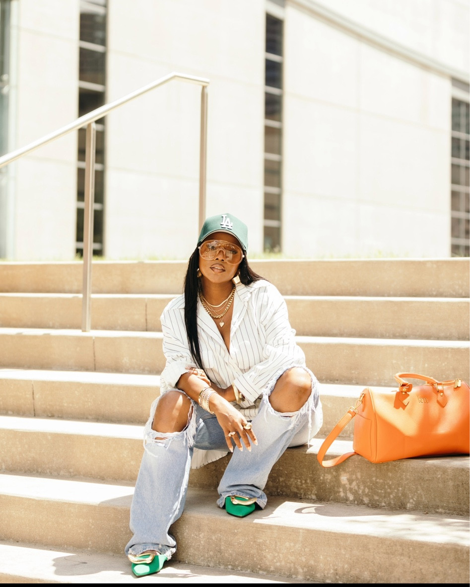 Street style outfit!

#LTKFindsUnder100 #LTKStyleTip #LTKMidsize