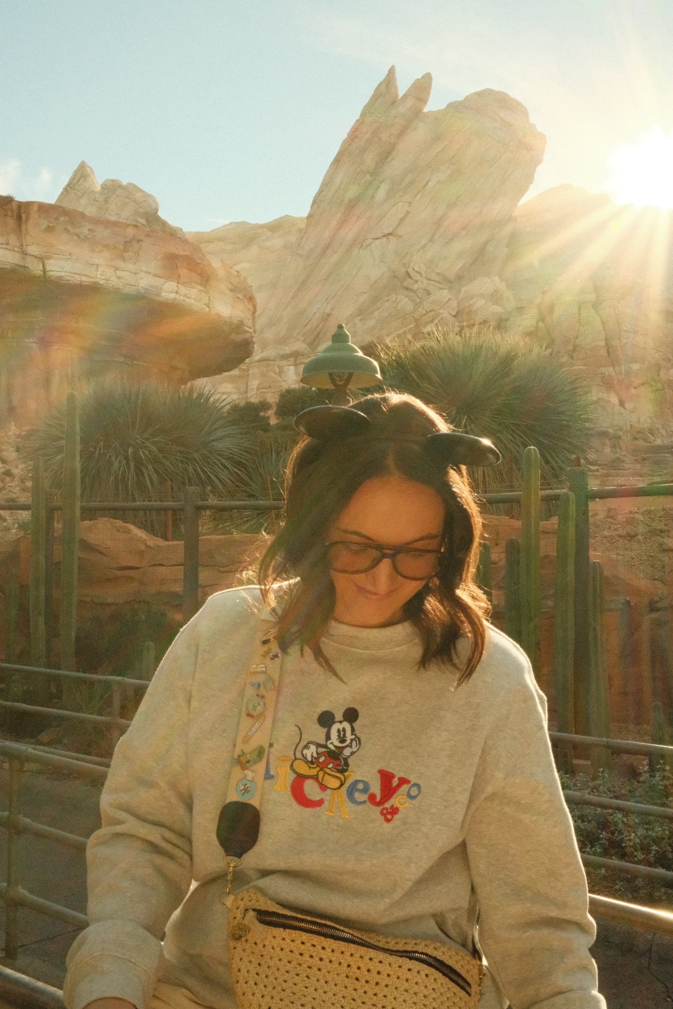 Disney outfit inspo! 
Disney sweater 
Vintage disney 
