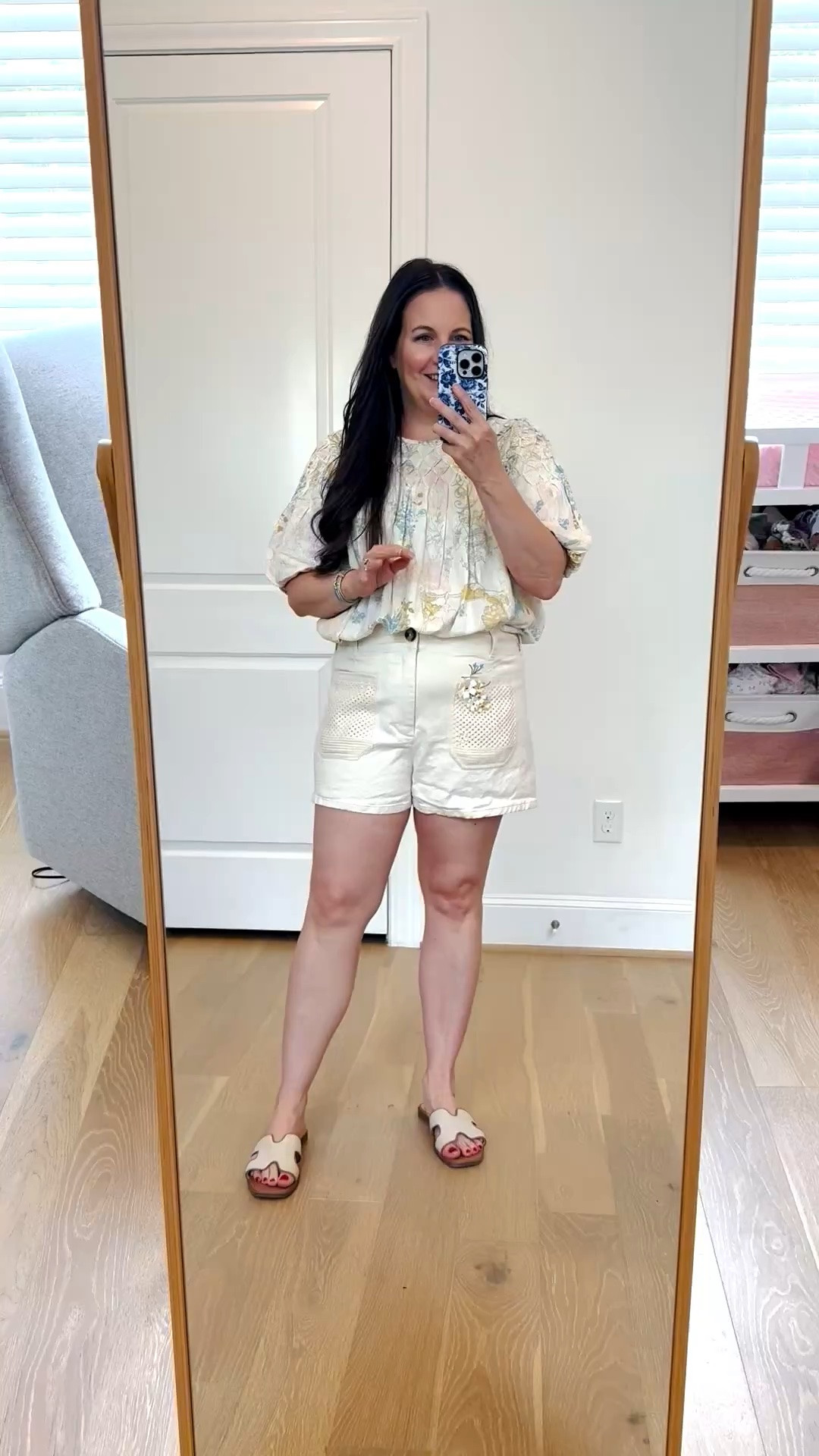 These high-rise shorts are a summer wardrobe staple! ☀️ Featuring a flattering tailored fit, comfortable stretch fabric, and a versatile silhouette, they’re the perfect piece for creating effortless summer outfits all season long. Paired with easy sandals and a flowy floral top, this look is ideal for everything from weekend outings to vacation adventures.

If you’re looking for chic vacation outfits that feel polished yet comfortable, these shorts are a must-have. The high-rise waist and relaxed fit make them easy to style with tanks, tees, and lightweight sweaters, while the classic design keeps them timeless year after year.

A perfect combination of comfort, style, and versatility for summer outfits, vacation outfits, and everyday wear. Linking all the details, including these flattering shorts and my favorite sandals!