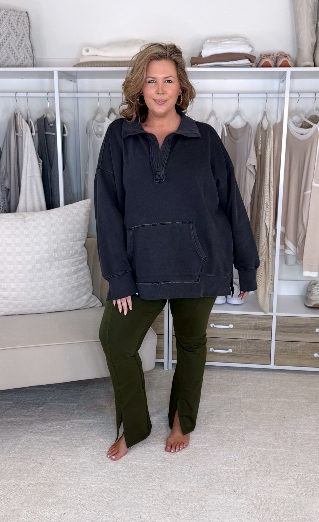 Wearing an XXL in everything here! 

Plus size fashion, everyday outfit ideas, trendy fashion, comfy casual, midsize fashion, honest try on haul, activewear, loungewear, best tops for winter

#LTKMidsize #LTKOver40 #LTKPlusSize