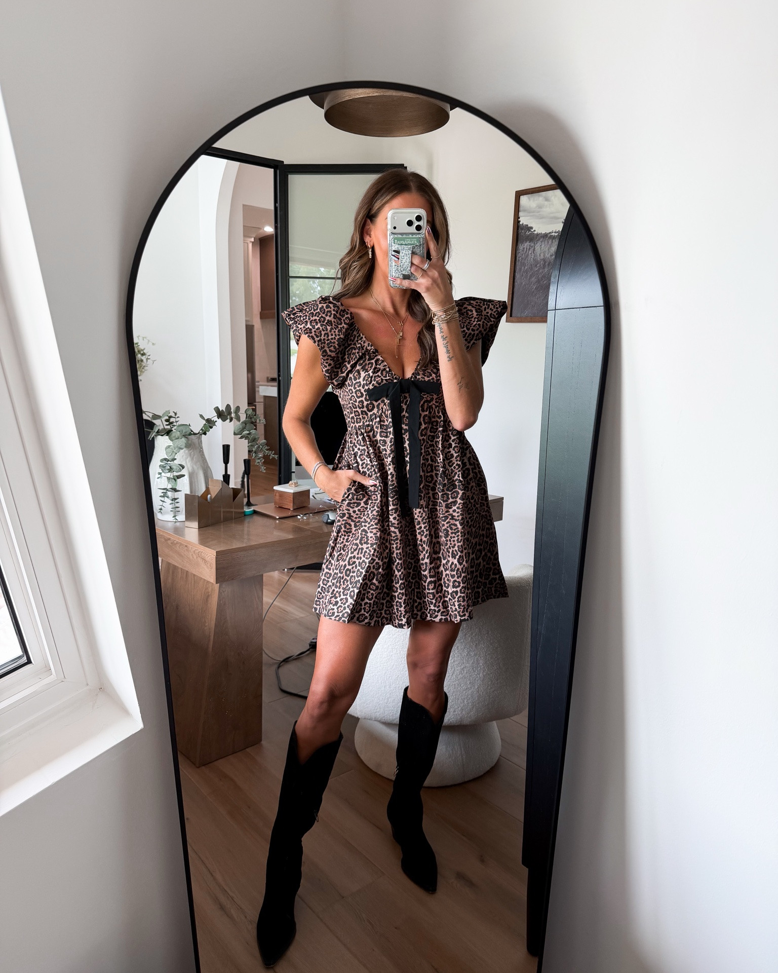 New arrivals!! Use code JESSA40!

#LTKootd #LTKSaleAlert #LTKTall
