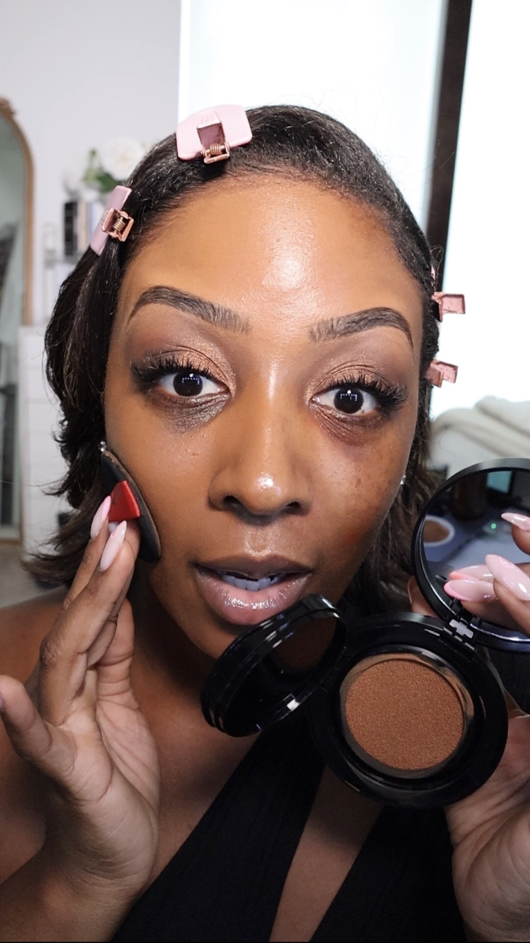 L’Oréal made a 24-hour cushion foundation—and as someone who loves TIRTIR cushions, I needed to know if the drugstore did this right. 👀 The coverage and finish genuinely surprised me! But will it hold up on my oily skin? Part 2 wear test coming tomorrow.

#LOrealCushionFoundation #CushionFoundation #FoundationReview #OilySkinMakeup #DrugstoreMakeup

#LTKBeauty