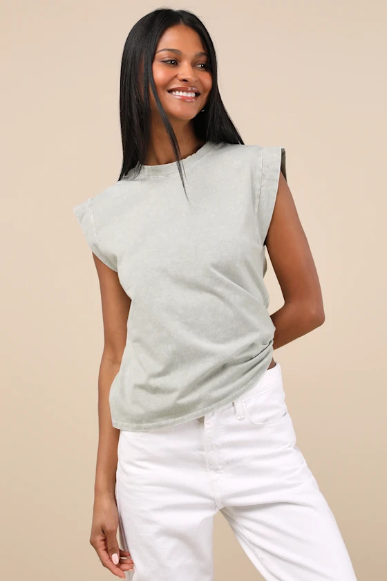 Quilo Washed Sage Short Sleeve Tee | Lulus