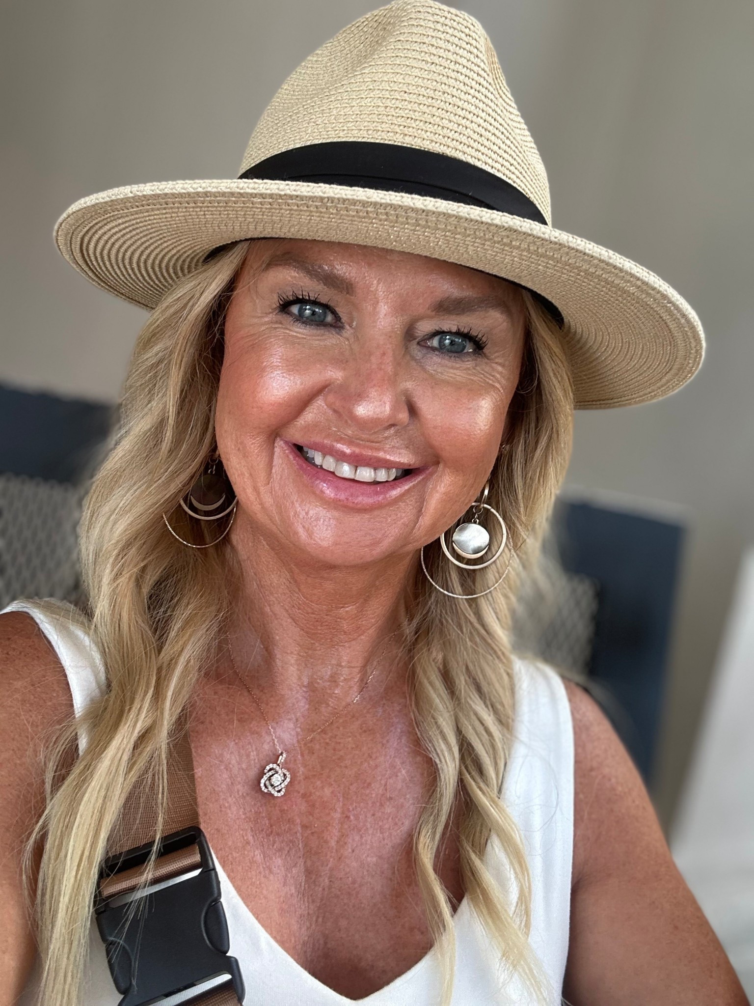 ✨ Mature Skin, But Make It Glowy ✨
The secret to a fresh, radiant face at 55+? Products that hydrate, brighten, and bring that natural glow without settling into fine lines. Here are my must-haves:

💧 Tinted Sunscreen - lightweight coverage with SPF protection 
🌟 Lightweight Foundation – even coverage with a skin-like finish
☀️ Cream Bronzer & Blush – adds warmth + youthful color
✨ Highlighter – glow without glitter
💦 Hydrating Setting Spray – locks it all in, keeps the skin dewy

I’ve linked all my go-to’s so you can shop the exact products I use to achieve this glow. Mature-skin approved ✔️

#MatureSkinBeauty #GlowyMakeup #LTKBeauty #Over50Style #LivingTheDash

#LTKOver40 #LTKBeauty #LTKStyleTip