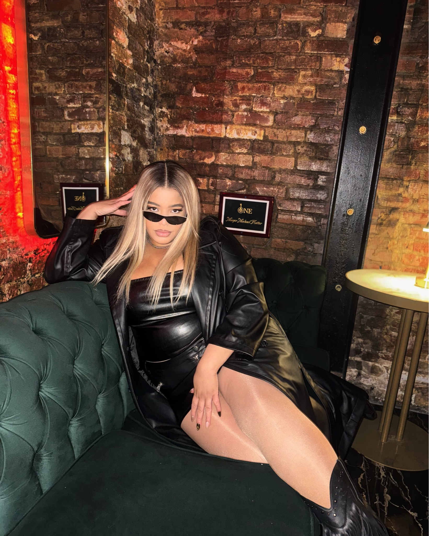 Make the coat your outfit, trust me 😘

#LTKPlusSize #LTKdayinmylife #LTKMidsize