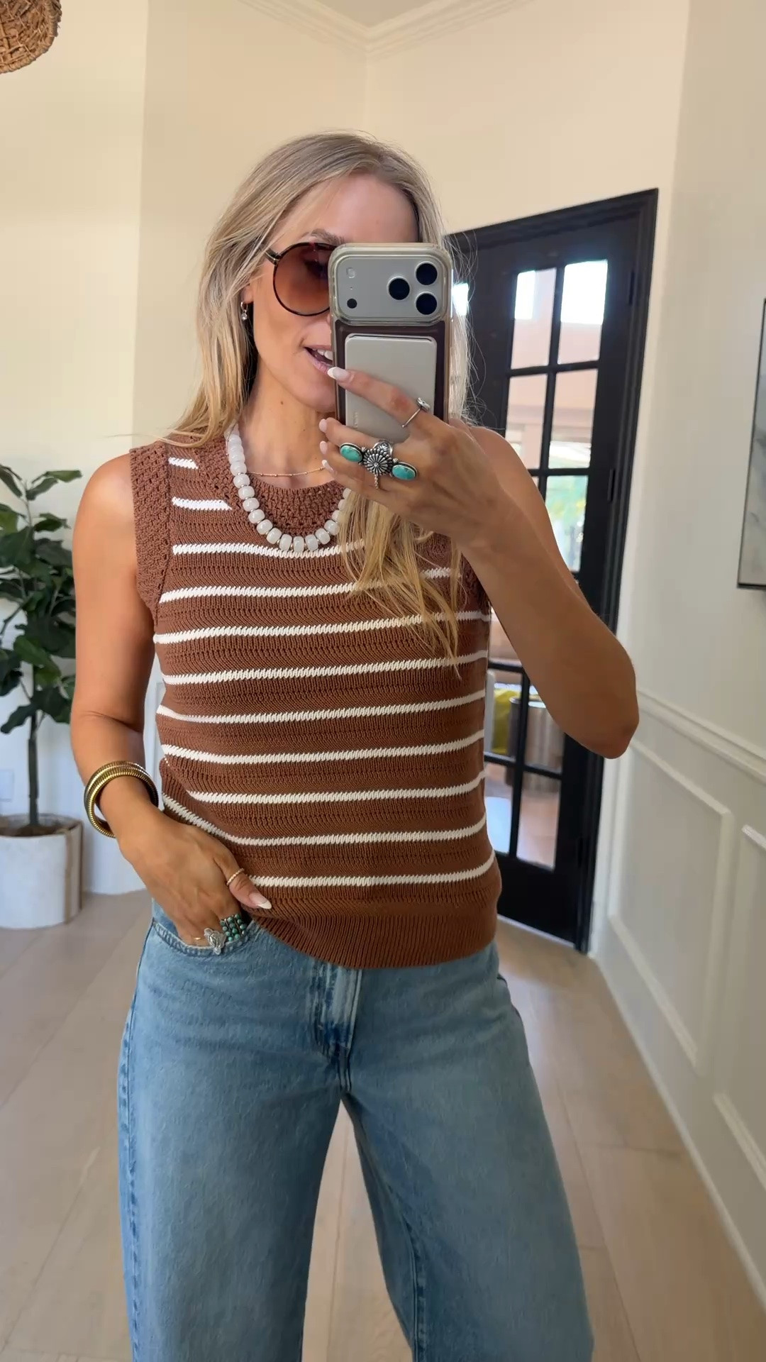 This sweater is under $20 and GIVING Madewell! Comes in two colors! ✨

#LTKdayinmylife #LTKgrwm #LTKootd