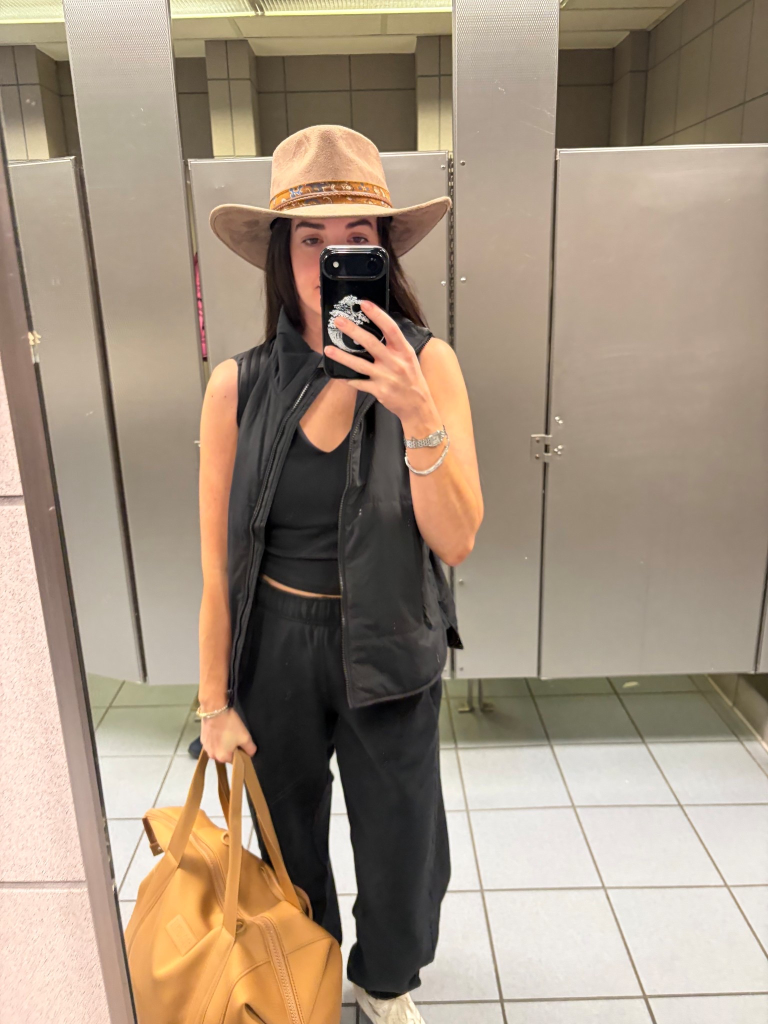 Hat is Z&E Hat Bar 