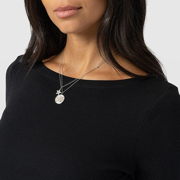 Austen Boat Neck Long Sleeve Tee - Black Stripe | Saint + Sofia