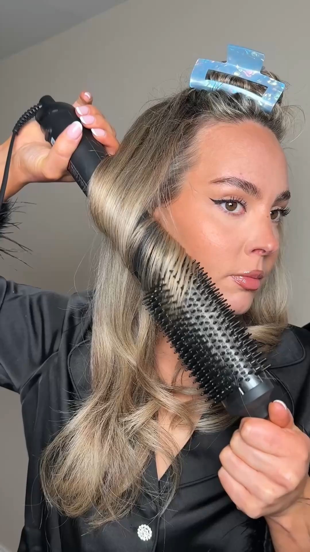 My favourite Blowout brush 💕 

#LTKbeauty #LTKsummer #LTKgiftguide