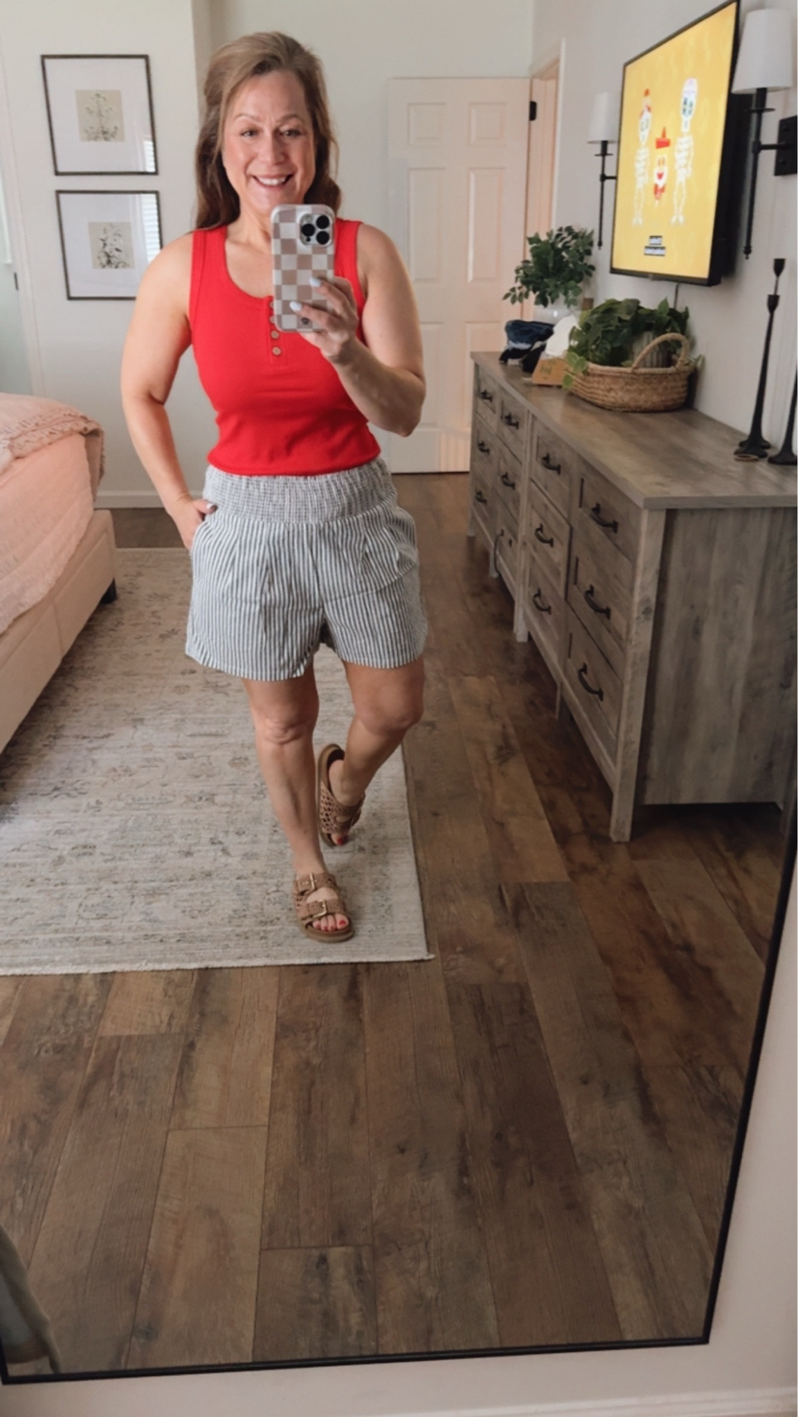 Casual summer outfit

I am in small in tank and I sized up to a medium in Shorts (shorts have no stretch)

#LTKootd #LTKSeasonal #LTKPetite
