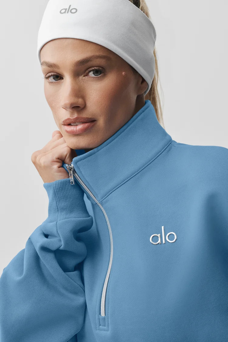 Accolade 1/4 Zip Pullover | Alo Yoga