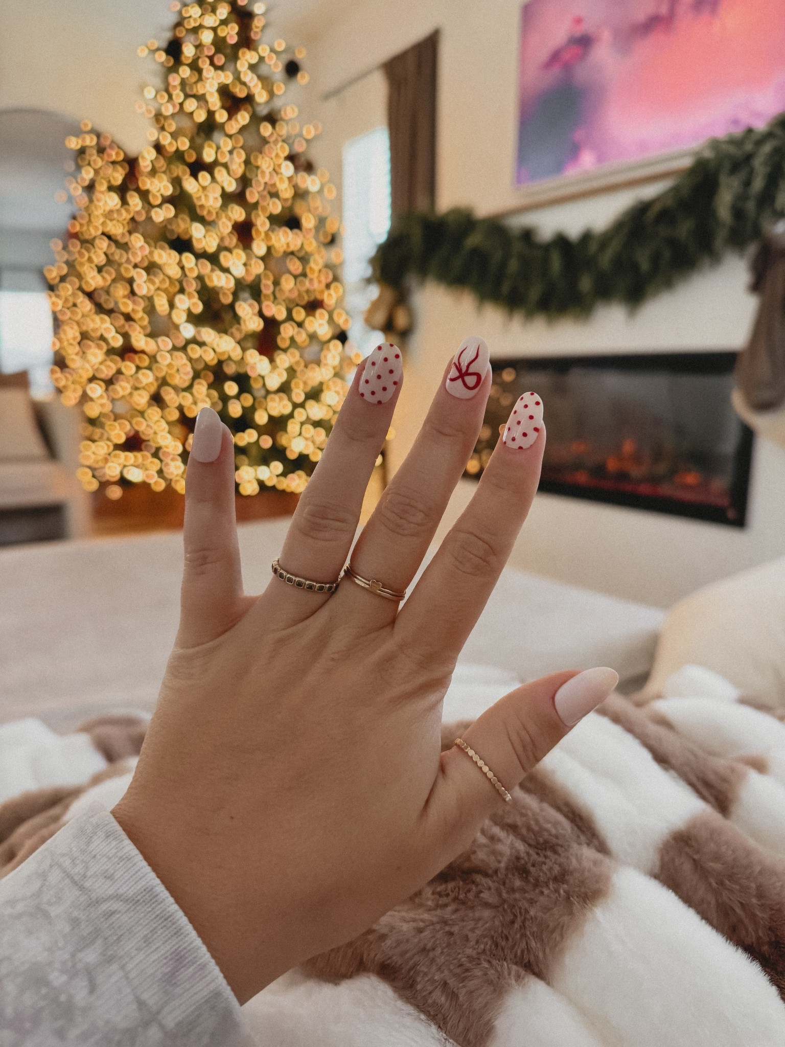 Cutie holiday press ons! 🎀



#LTKHoliday #LTKGiftGuide #LTKSeasonal