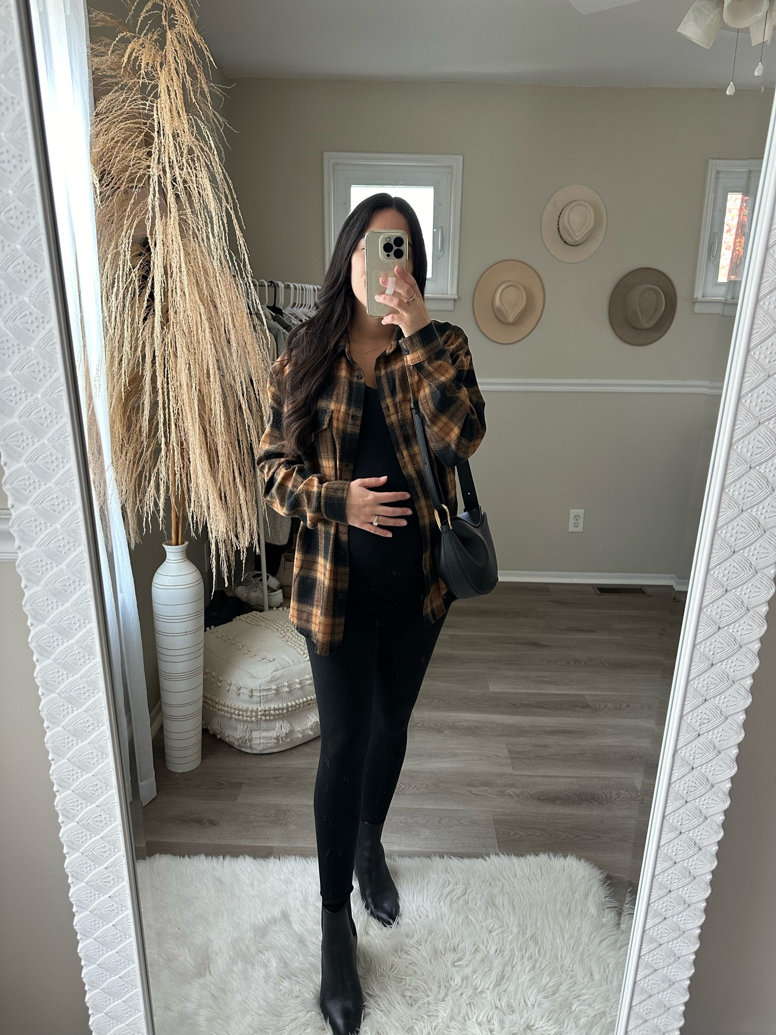 The perfect October look 🎃. I have been trying to mix my pre-pregnancy pieces with maternity pieces as much as possible! This oversized flannel is perfect for layering with your favorite leggings. 

#LTKFindsUnder50 #LTKBump #LTKSeasonal