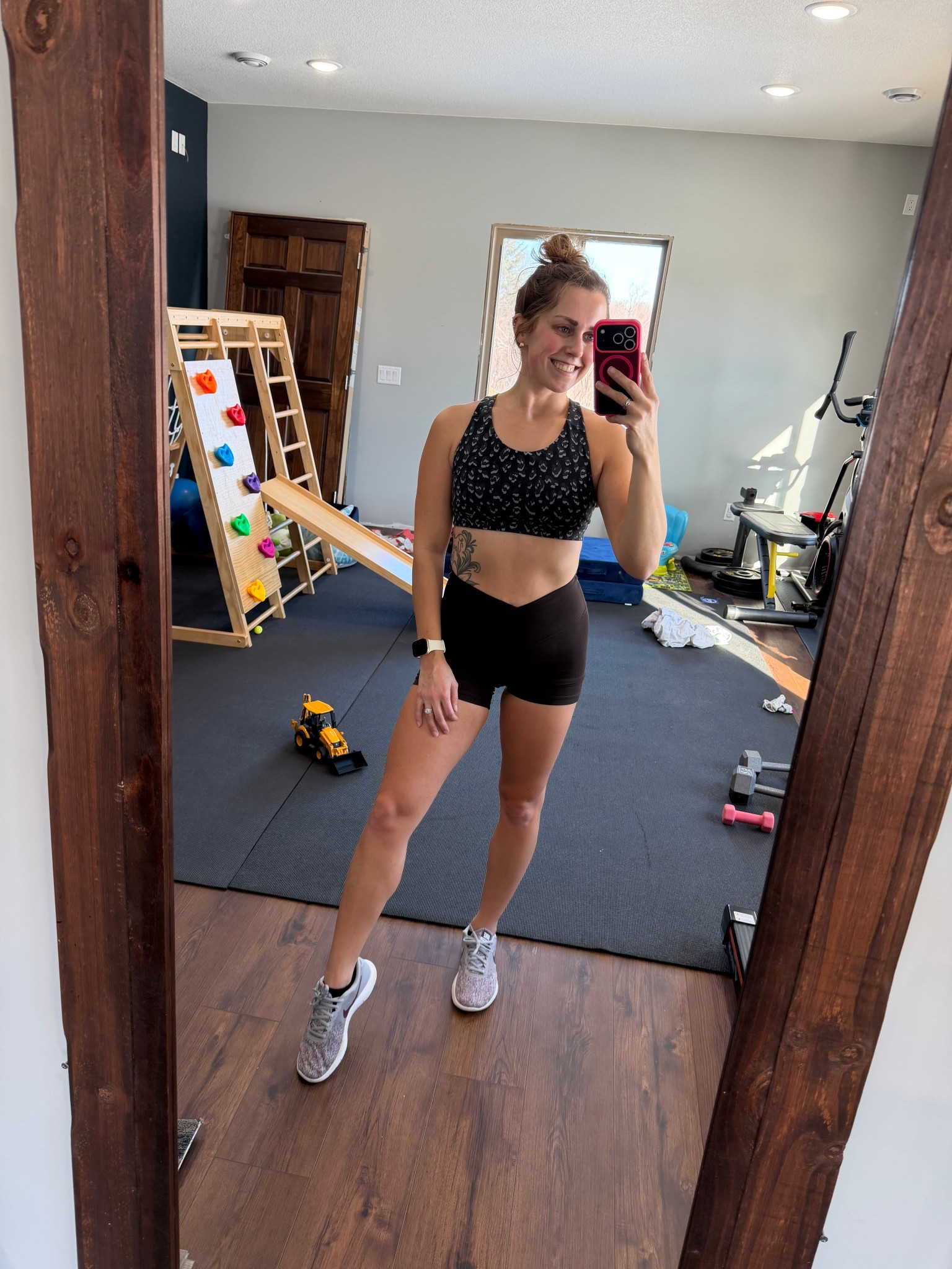 I rotate through the same 3 outfit to workout in… but that’s for a reason 😂

#LTKfitnessgoals #LTKmomlife #LTKActive