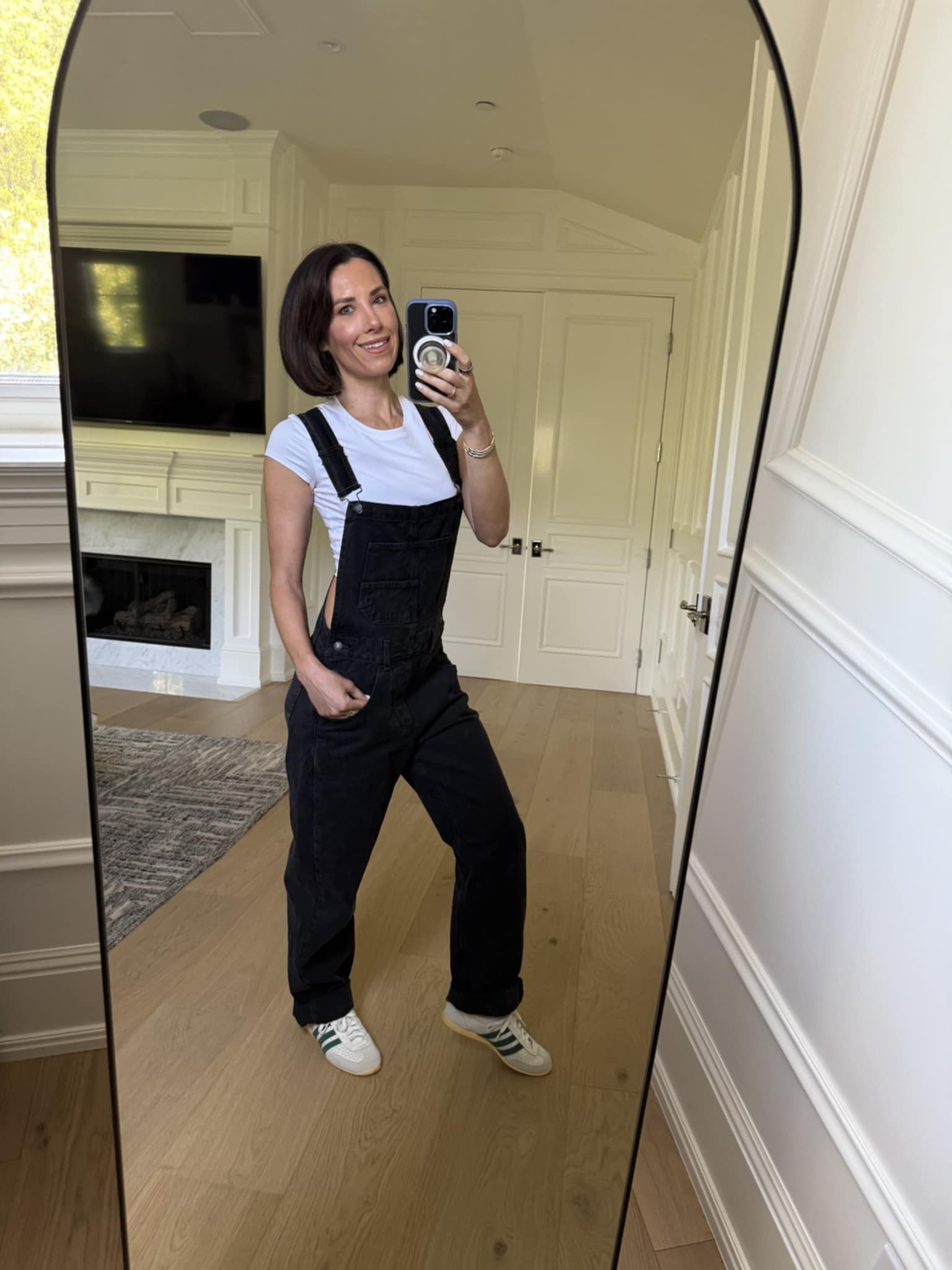 Soooo many messages about my overalls. Here you guys go!!

#LTKStyleTip #LTKShoeCrush #LTKSeasonal