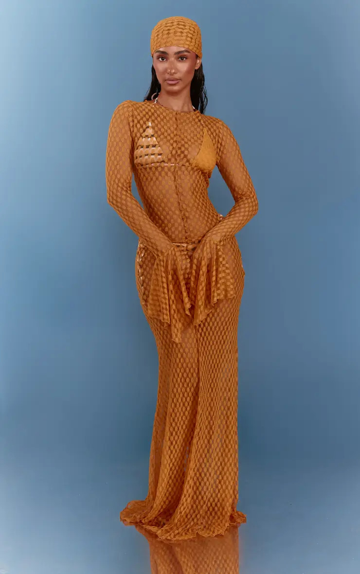 Mustard Moutarde Robe De Plage Maxi Transparente Texturée À Manches Évasées | PrettyLittleThi... | PrettyLittleThing (FR)