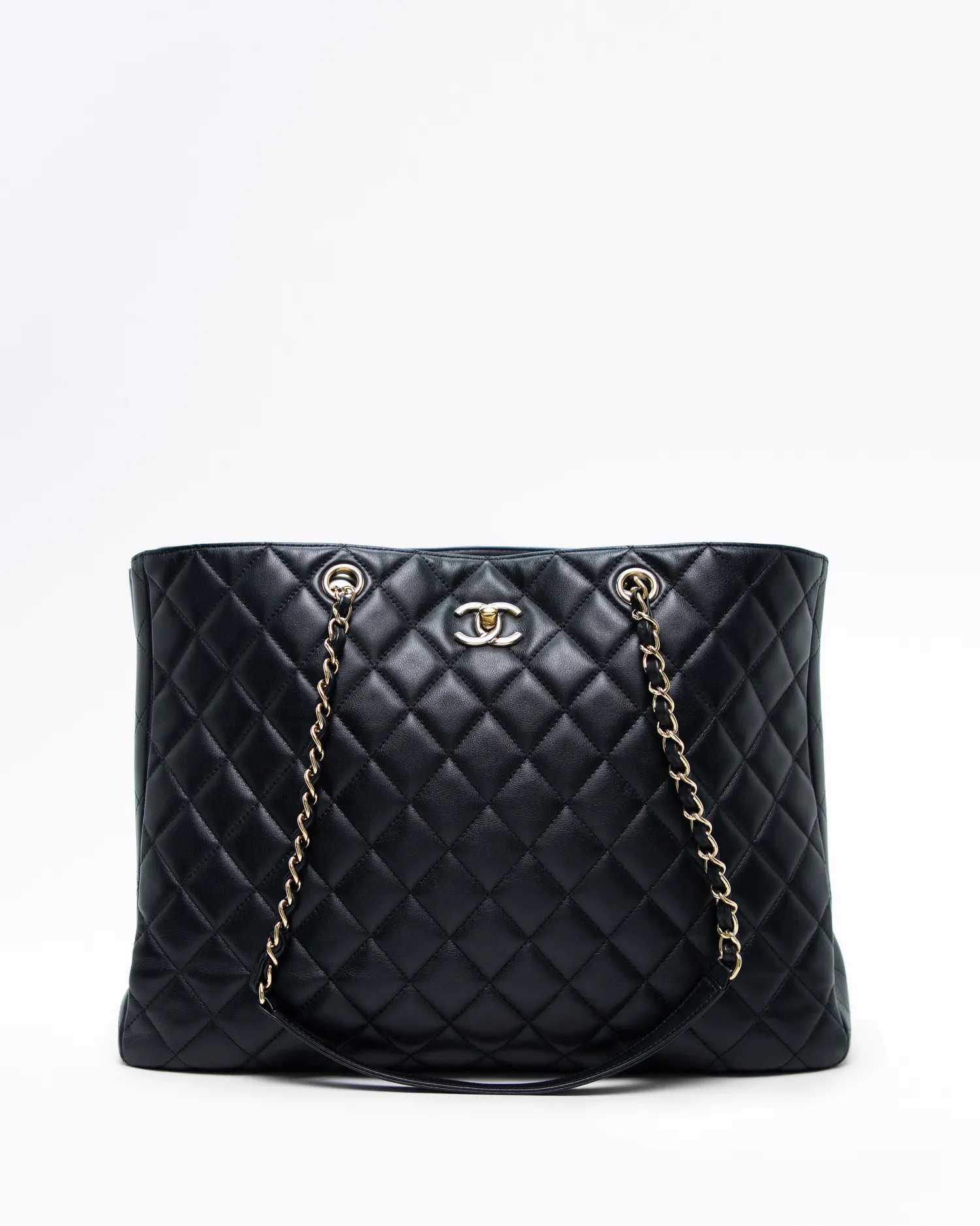 Quilted Classic Large Shopping Tote | Vivrelle