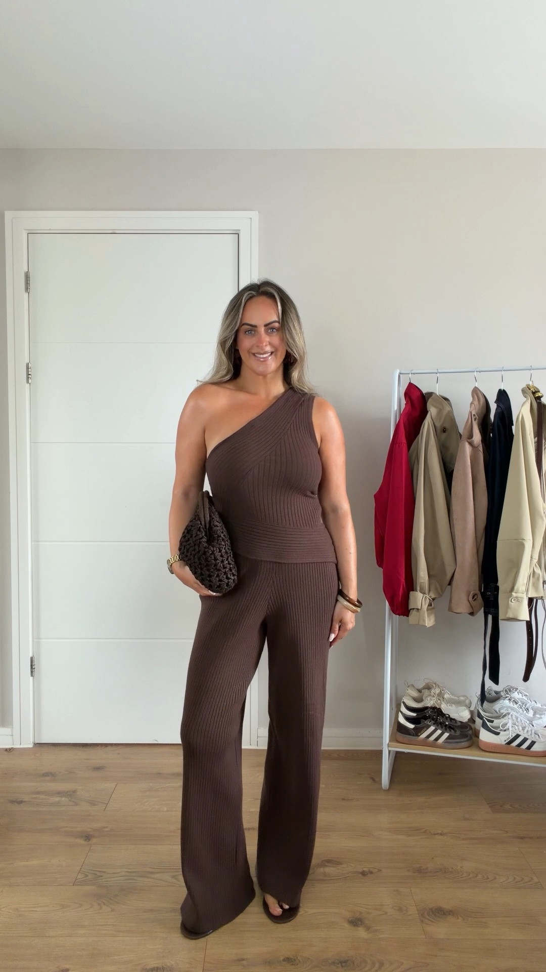 Me and a co-ord 🤝🏼

I’m a uk size 10, 5ft4 and I’m wearing a size small in both 

Holiday outfit, travel outfit, co-ord set

#LTKtravel #LTKstyletip #LTKFashionMonth