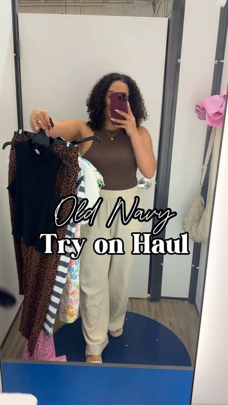 Old navy try on haul! Wearing a large top and medium bottom in the first outfit everything else was large except the last dress I had on medium but should have done large #oldnavy #oldnavystyle 