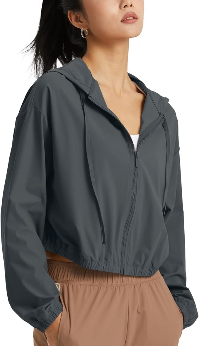 altiland Women's UPF 50+ Sun Protection Cropped Jackets Zip Up Cooling Shirt Athletic Workout Run... | Amazon (US)