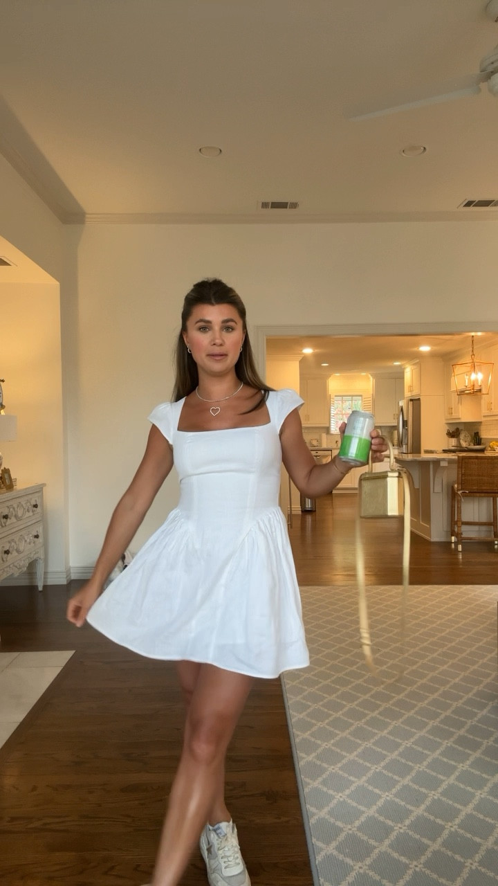 baseball is back and so our my ootgs! this linen dress is so classy & flattering 🤍

Dress size 0
Shoes tts