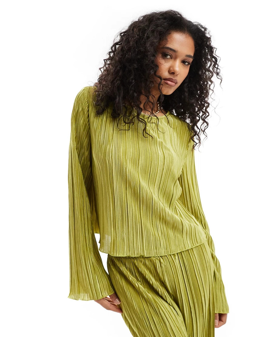 Pieces plisse flared sleeve top in green - part of a set | ASOS (Global)
