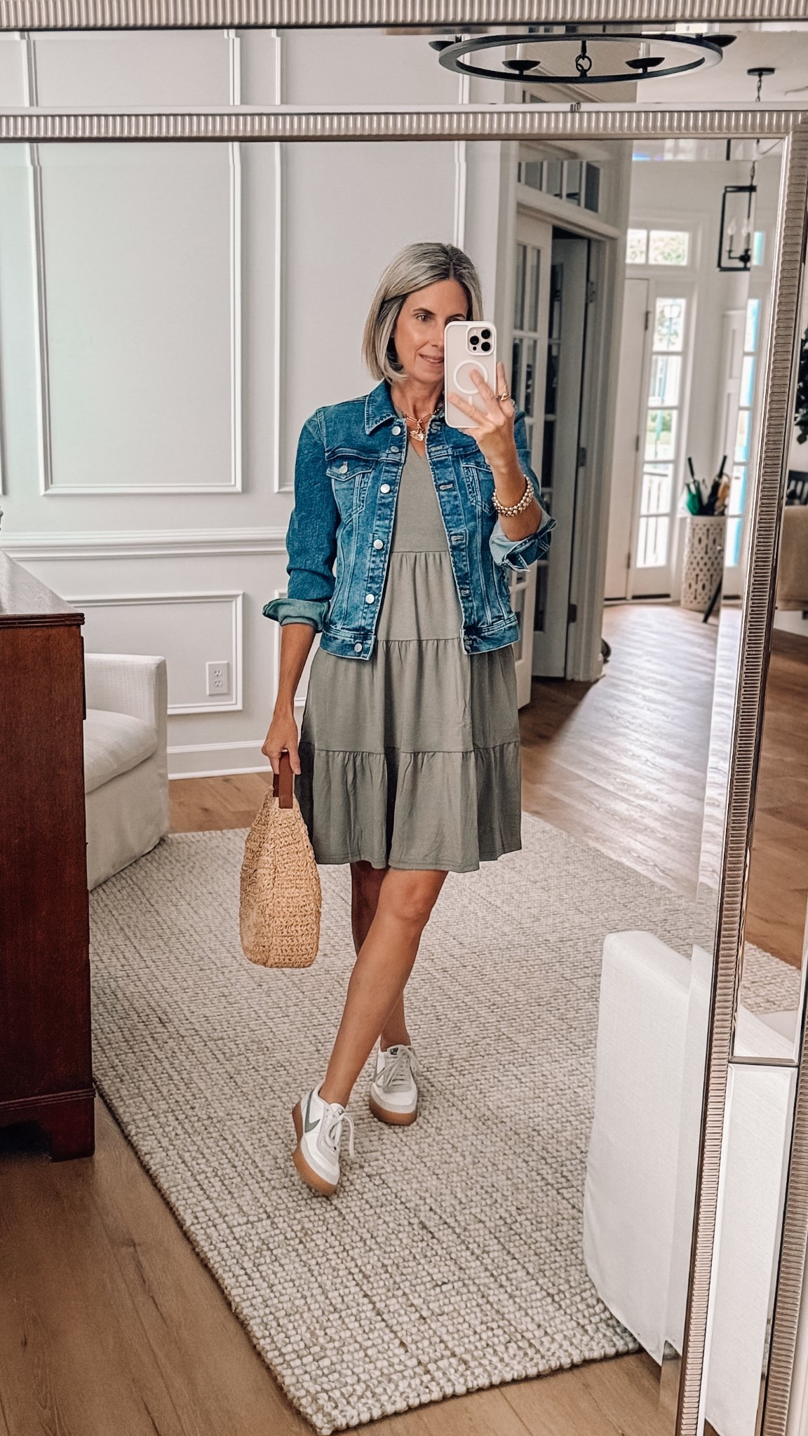 One of those dresses you’ll reach for again and again 💚 Love this Amazon sleeveless tiered style — perfect with sneakers, flats, sandals, or. boots layered with a denim jacket. Great for teachers or easy workwear




#amazonfind #amazonfashion #amazonstyle #amazonoutfit #amazonfavorites #amazonlook #ootd #outfitinspo #fashionfinds #styleinspo #everydaystyle #affordablefashion #styledbyme #teacherstyle #teacheroutfit #workwearstyle #easyworkwear #teacherootd #teachfashionably #comfyandcute #classroomstyle #teacherfashion #workwearinspo #tiereddress #summerdress #falltransition #layeredlook #dressseason #denimjacketstyle #casualoutfit #greenoutfit #easyoutfitideas

#LTKWorkwear #LTKFindsUnder50 #LTKStyleTip