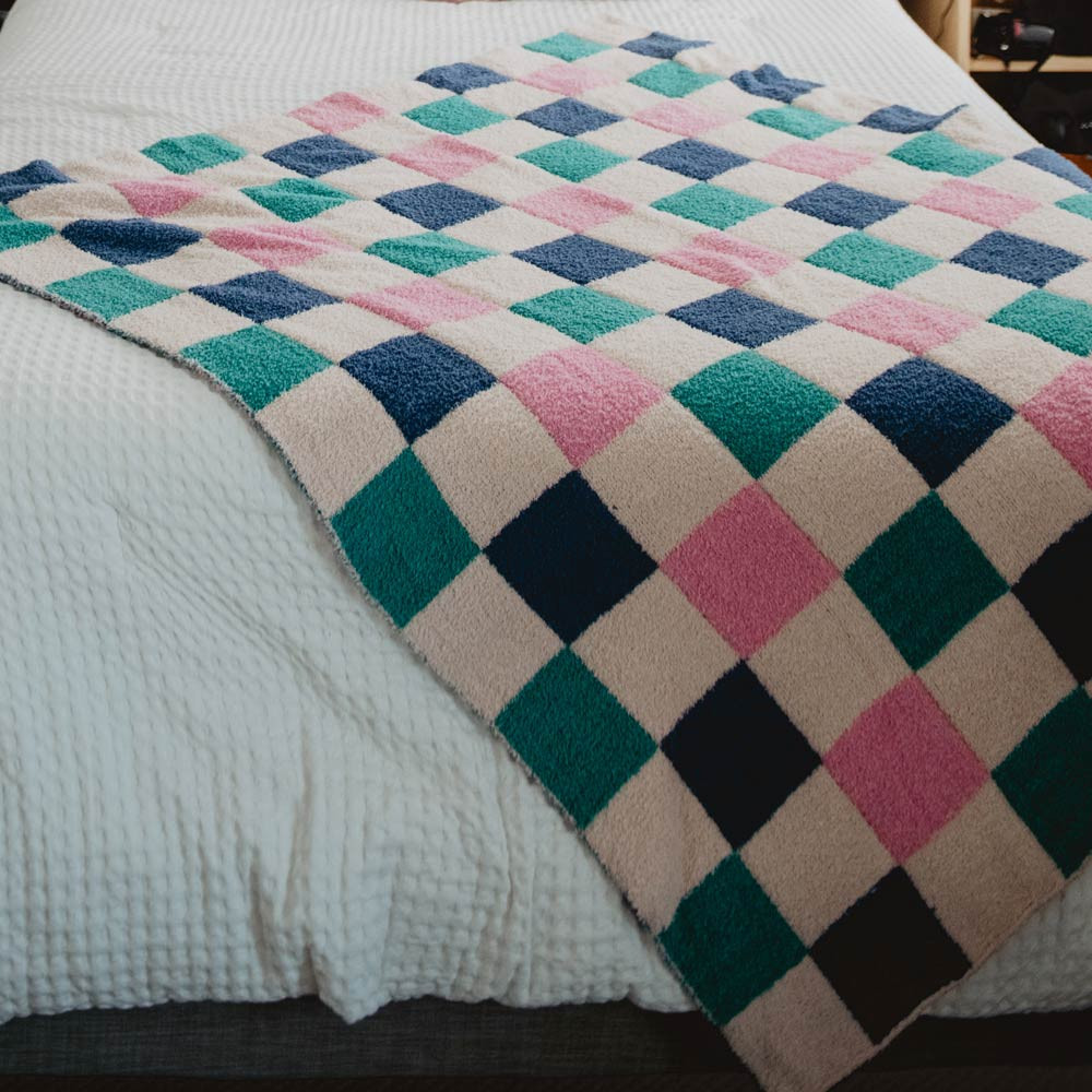 Multicolor Checkered Cute Throw Blanket | Katydid.com