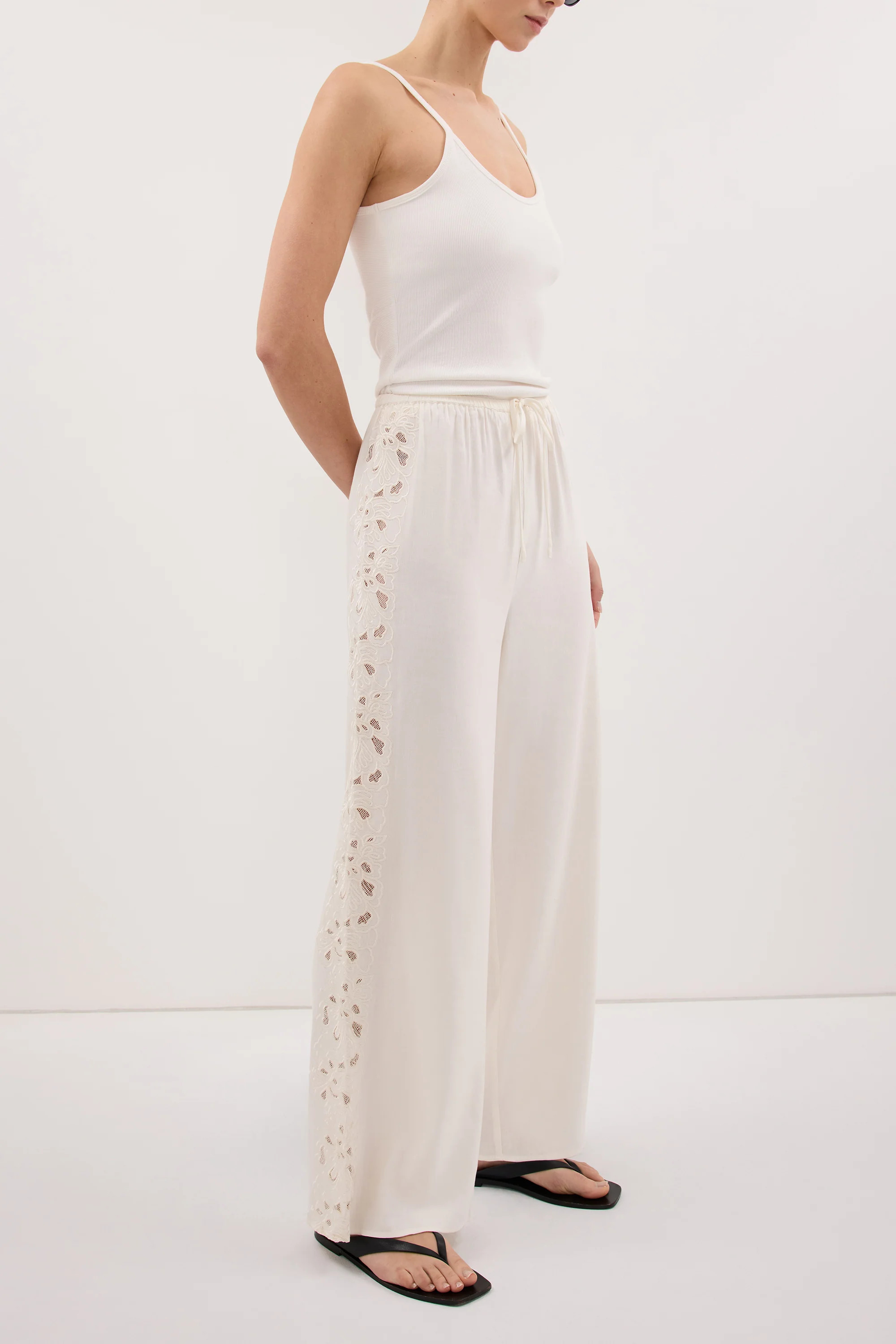 ZARIA OFF WHITE PANT | DISSH