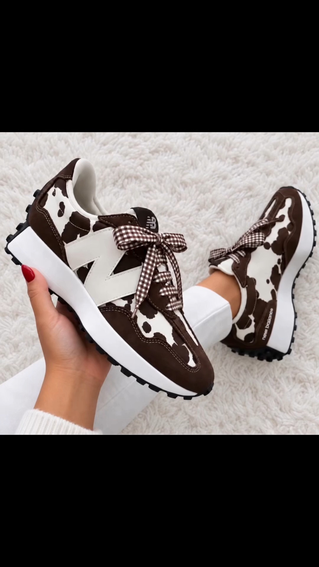 I’m calling it now: these will be the most wanted animal-print shoes of fall! 🐆🤎

They’re bold enough to make the whole outfit, but neutral enough to wear with everything. Jeans, trousers, skirts, dresses, these shoes are about to be everywhere!

#FallFashion #AnimalPrint #ShoeLover #FallStyle #FashionFinds