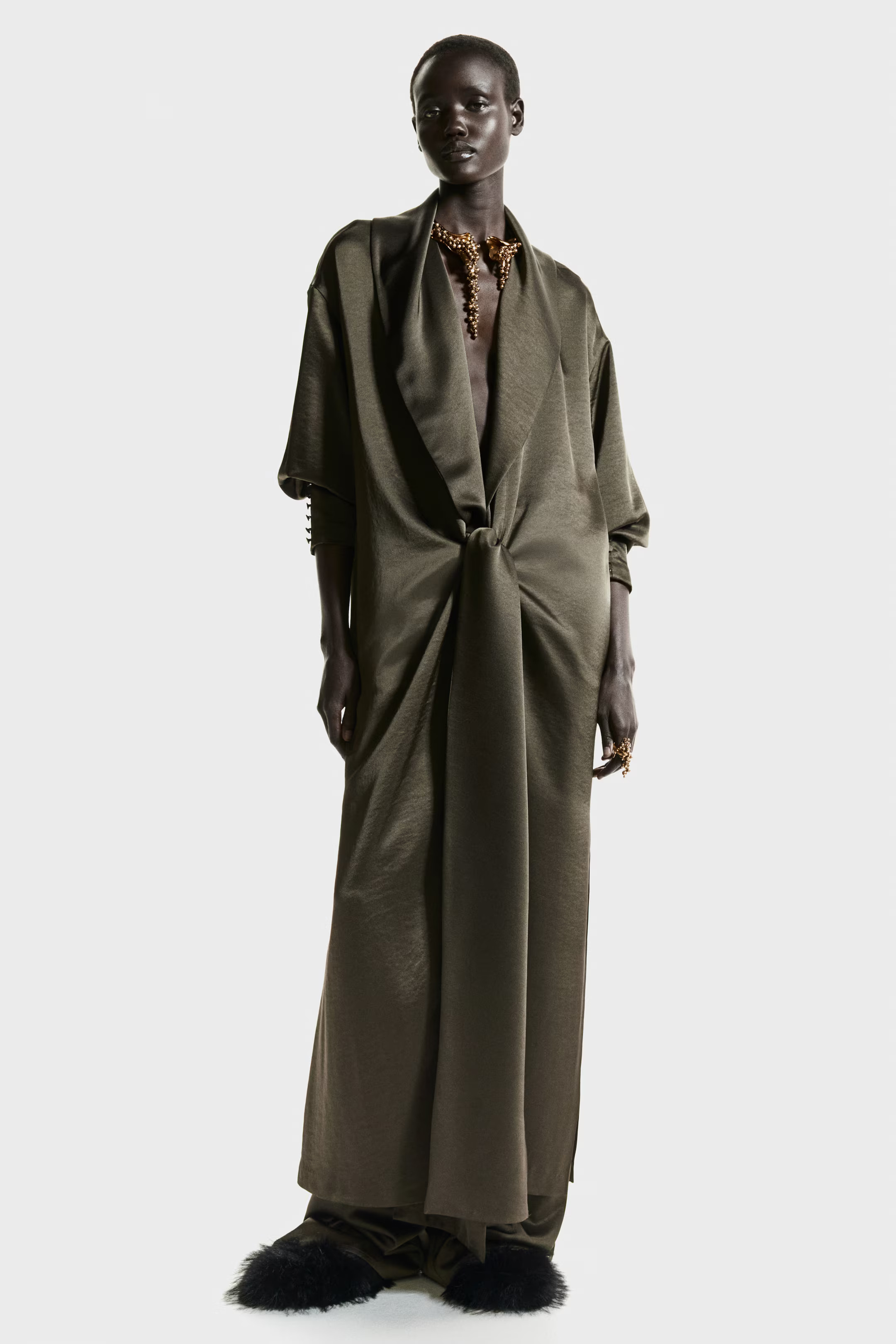 Long satin dress | H&M (UK, MY, IN, SG, PH, TW, HK)