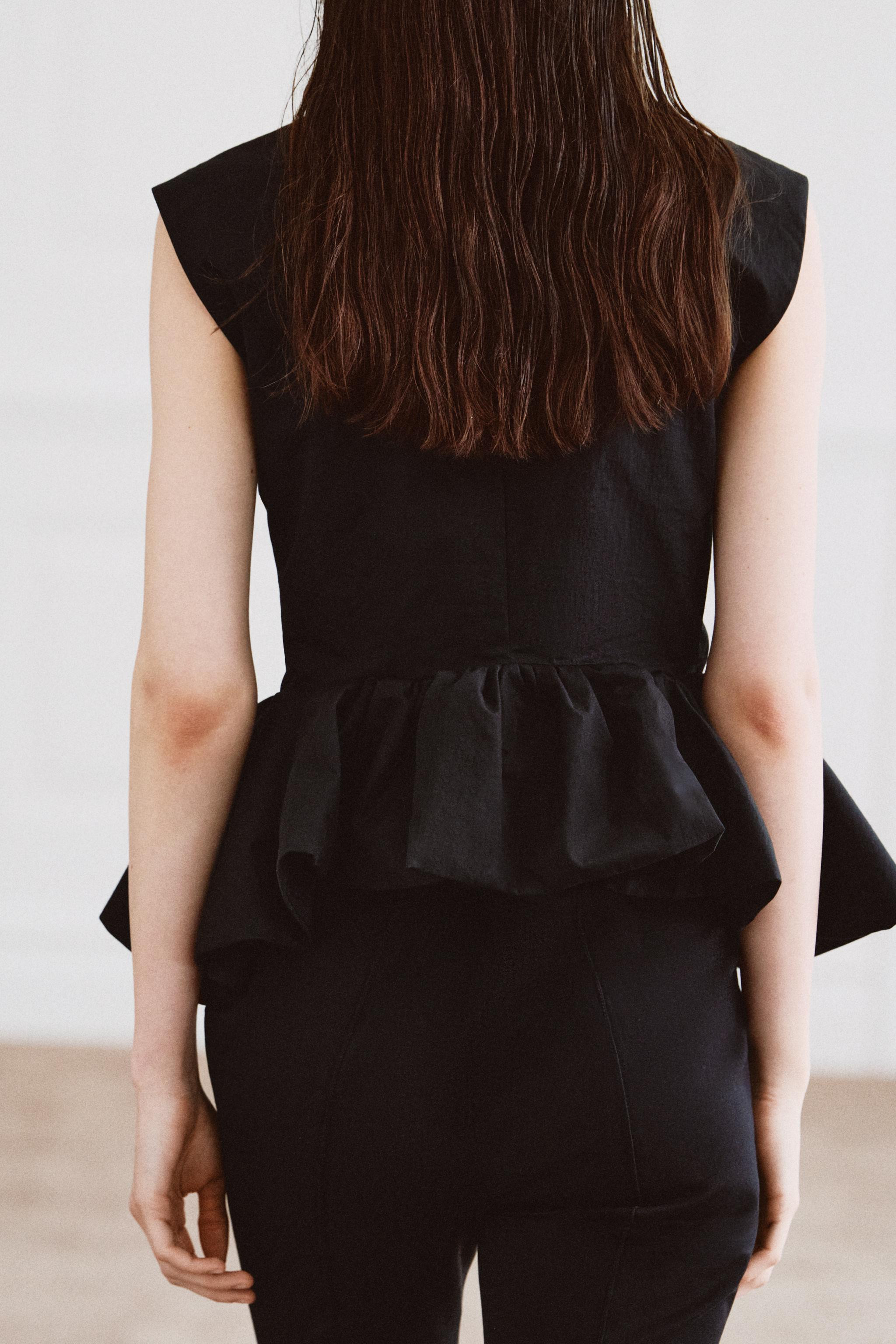 ZW COLLECTION SLEEVELESS PEPLUM TOP | Zara US