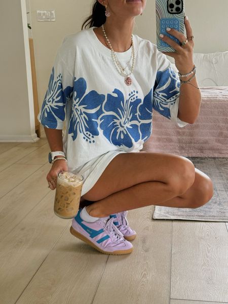 obsessed with this free people tee🌺 these shoes are sold out in this color but Anthropologie has some super cute unique colorways too!! 

wfh outfit, sneakers, graphic tee, summer outfit, mugs, phone case

#LTKSeasonal #LTKStyleTip #LTKHome
