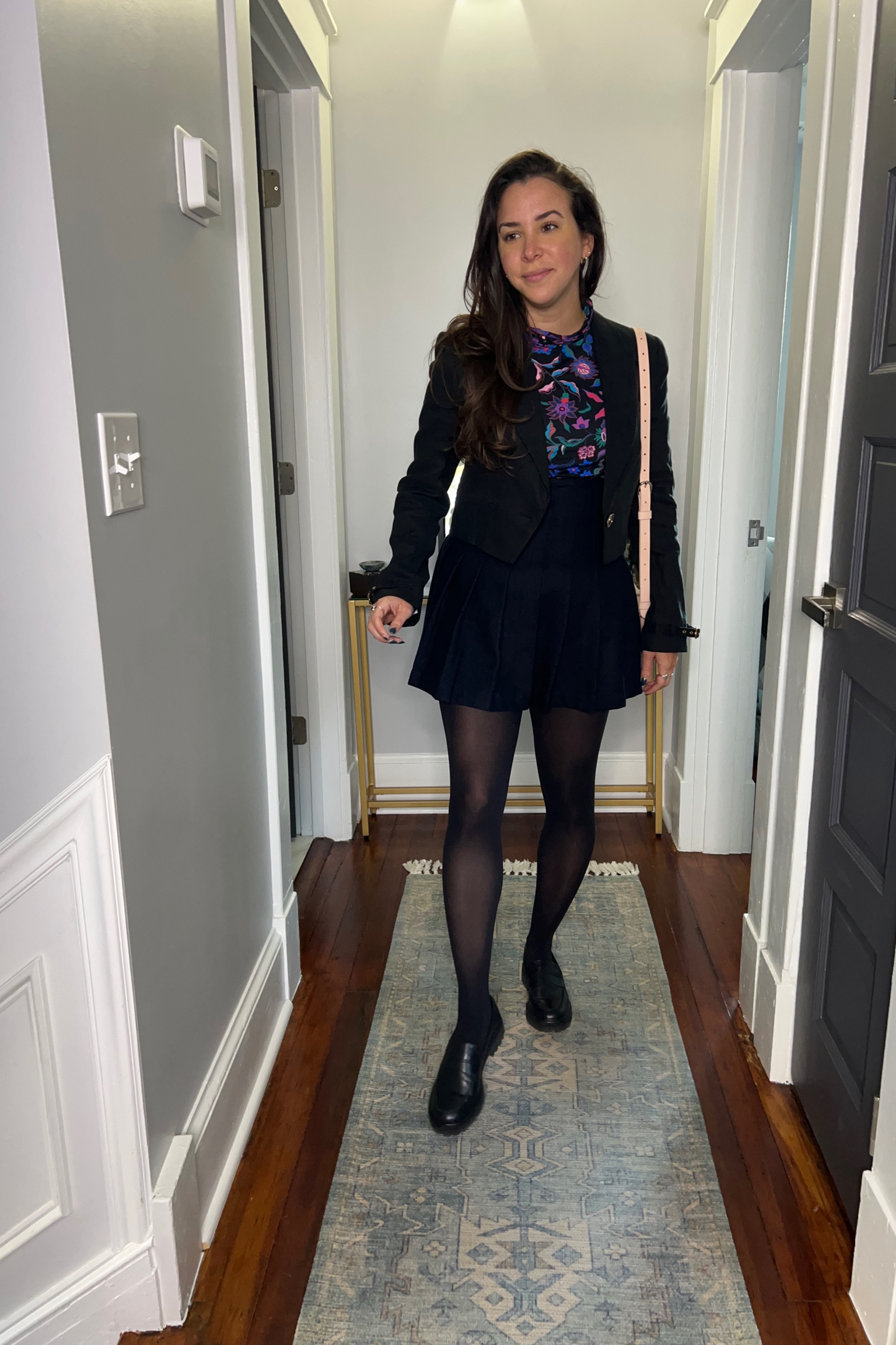 an easy pleated skirt outfit for work or dinner. 

Fall outfit. Pleated mini skirt. Loafers. Cropped blazer.

#LTKfindsunder100 #LTKstyletip #LTKSeasonal