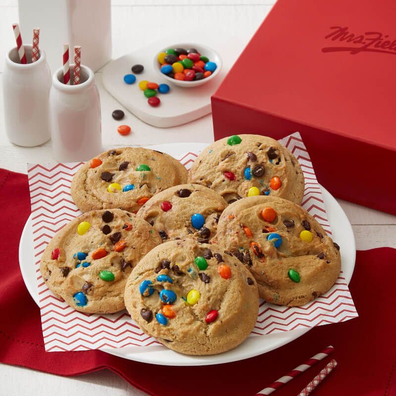 Mega Chocolate Chip Made with M&M’S® Cookie Box

       4.7 star rating   3 Reviews | Mrs. Fields