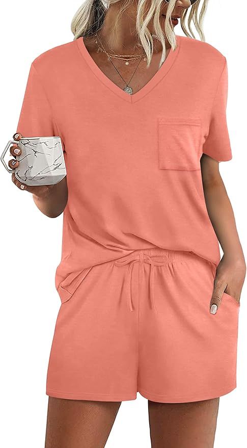 RUBZOOF Women's Short Sleeve Pajama Sets with Pockets Casual V Neck 2 Piece Lounge Sets S-3XL | Amazon (US)